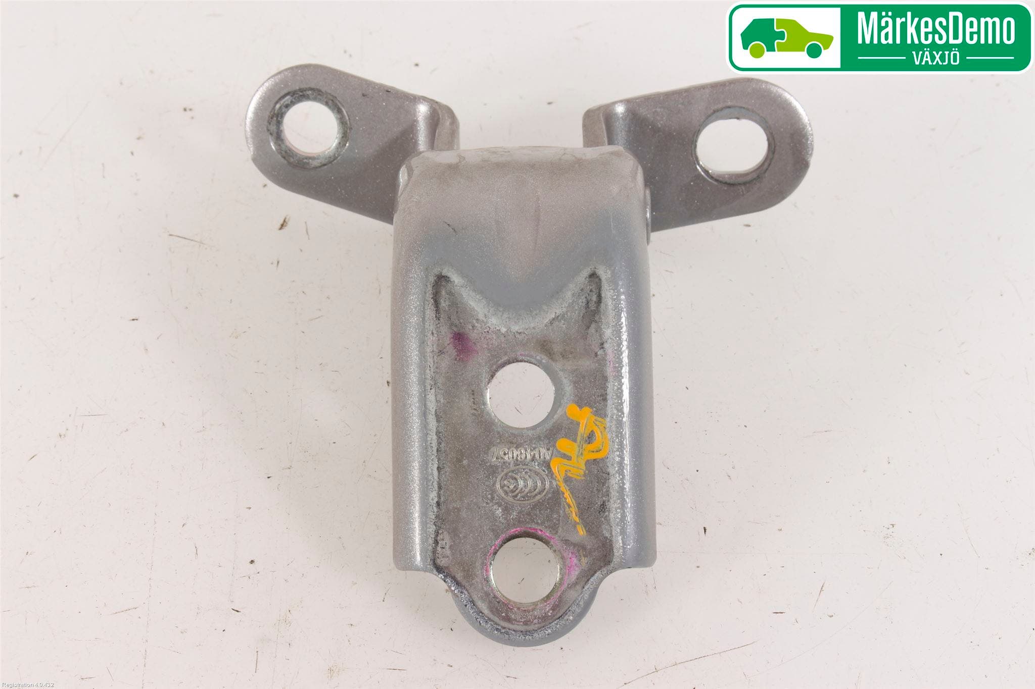 Hyundai i30 GD 13-17 Dörrgångjärn