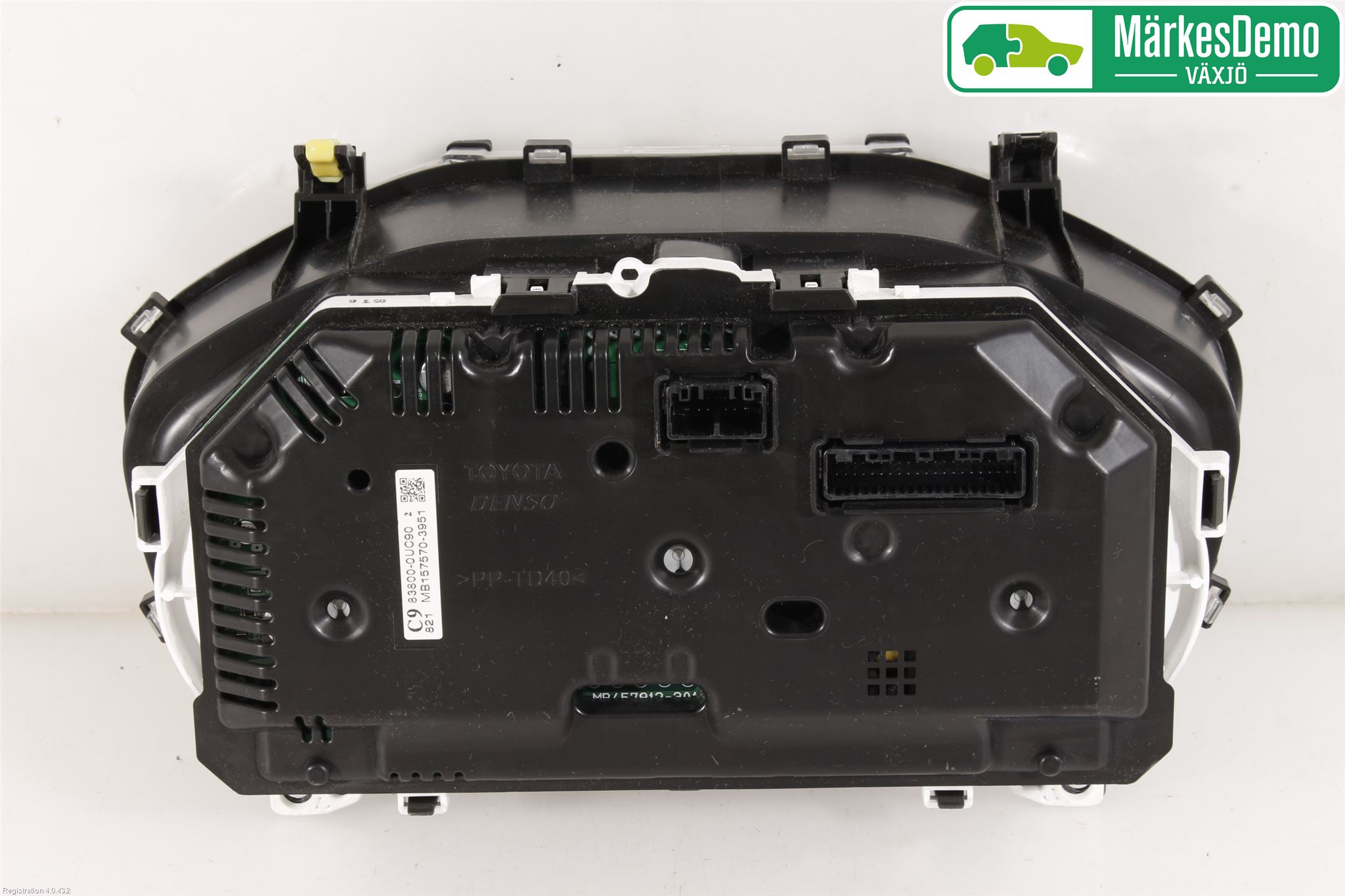Toyota YARIS XP130 15-20 Instrument Komb