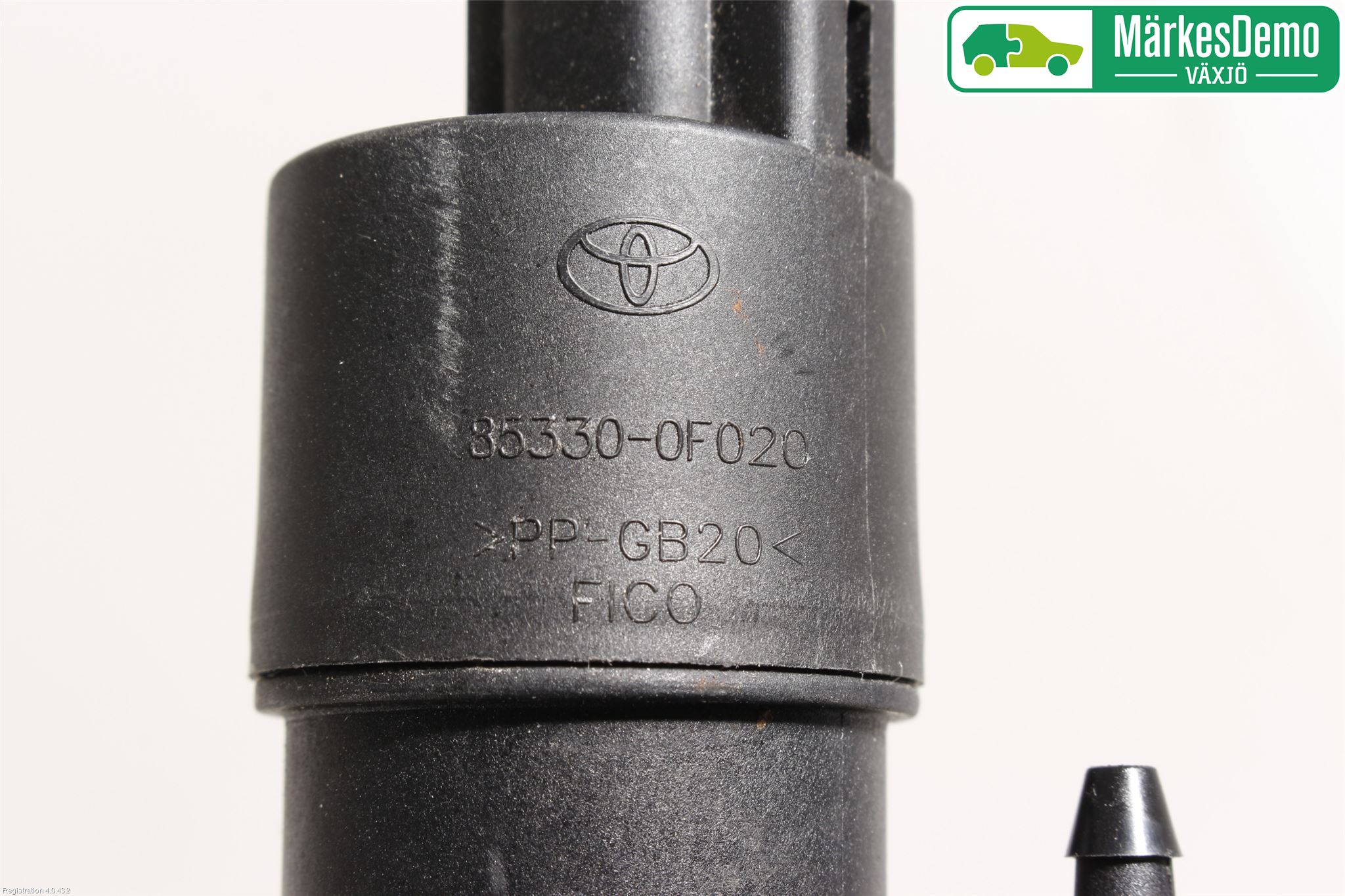 Toyota YARIS XP130 15-20 Spolarpump Baklucka