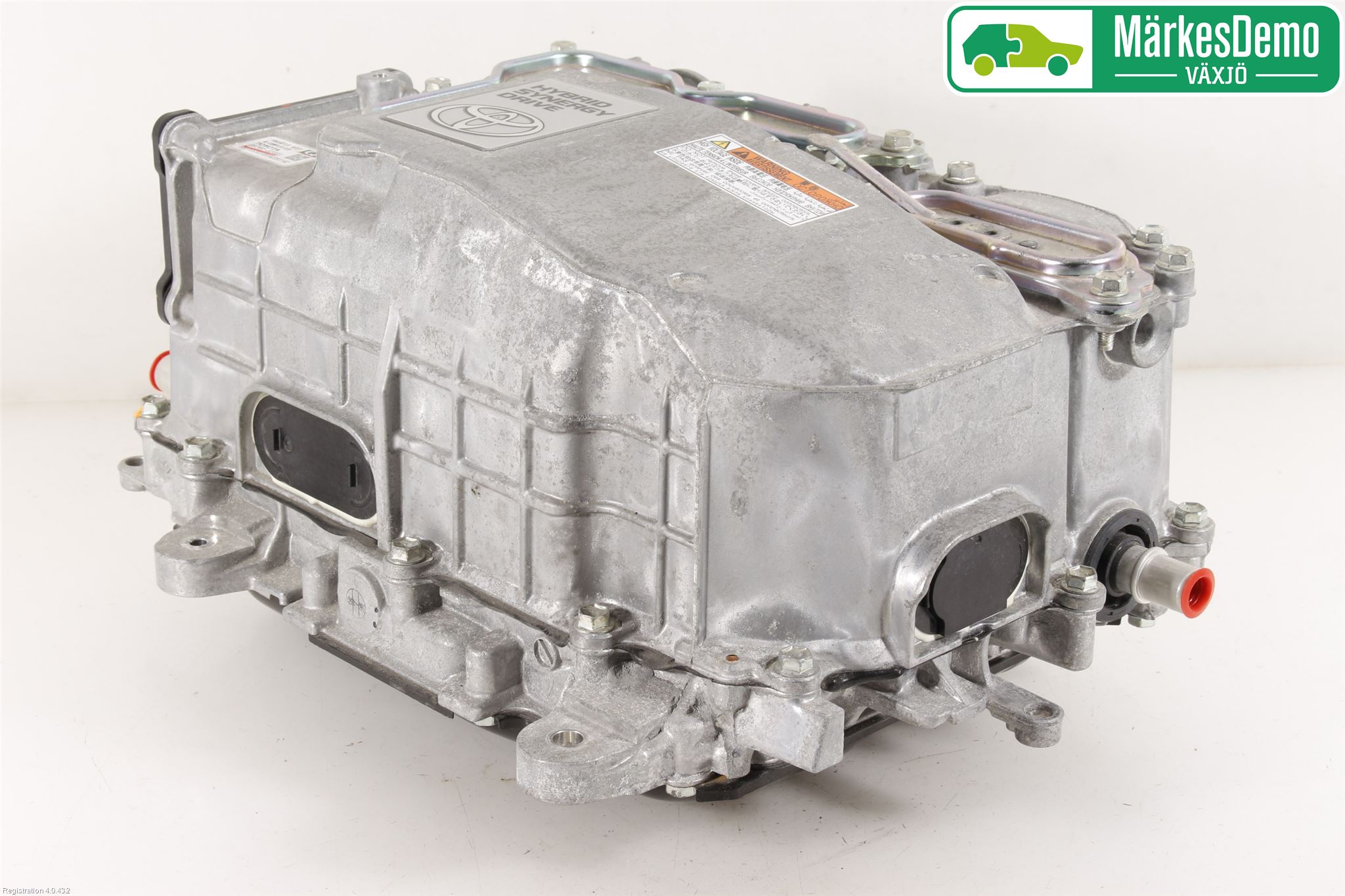 Toyota YARIS XP130 15-20 Hybridconverter