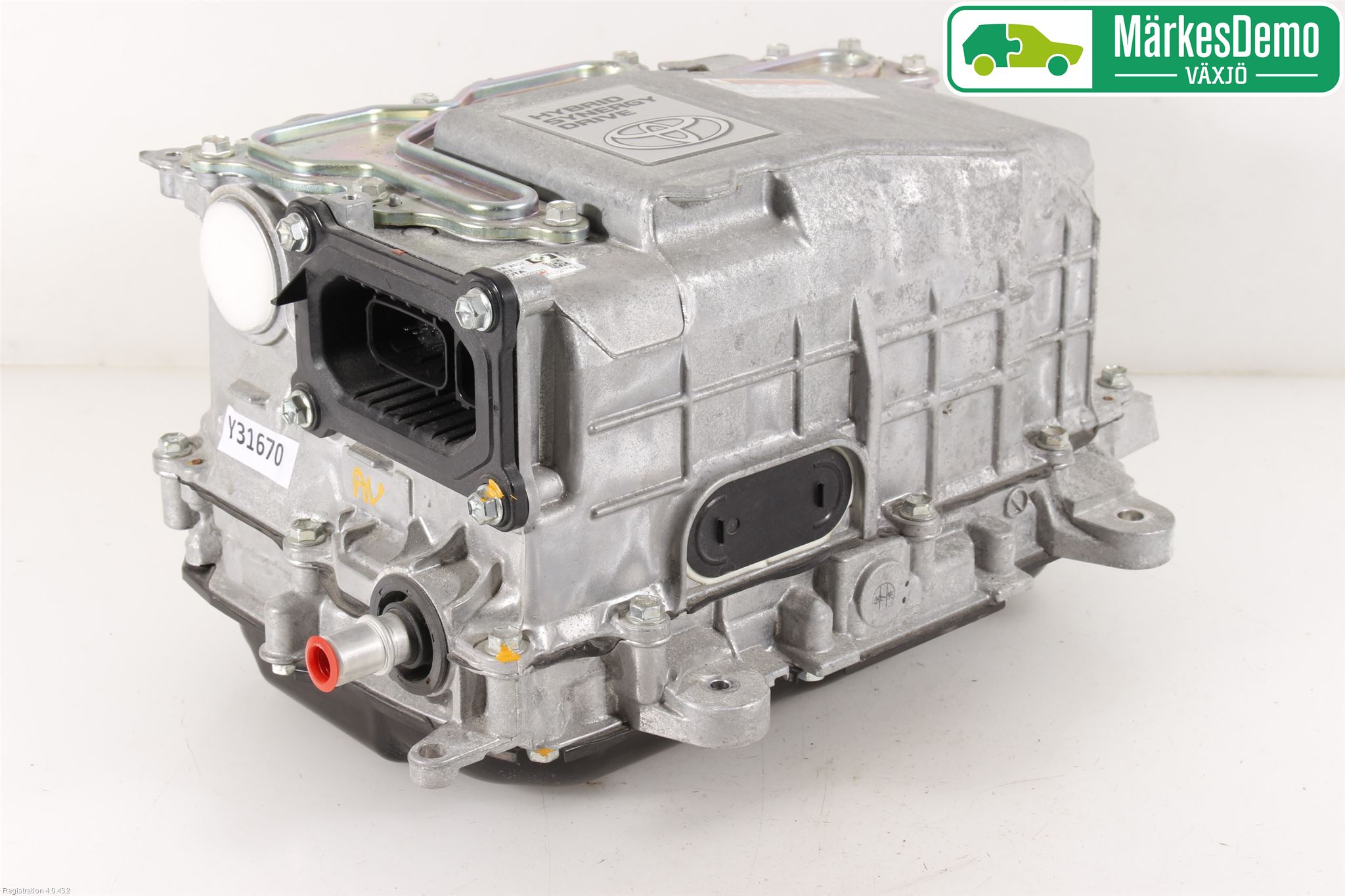 Toyota YARIS XP130 15-20 Hybridconverter