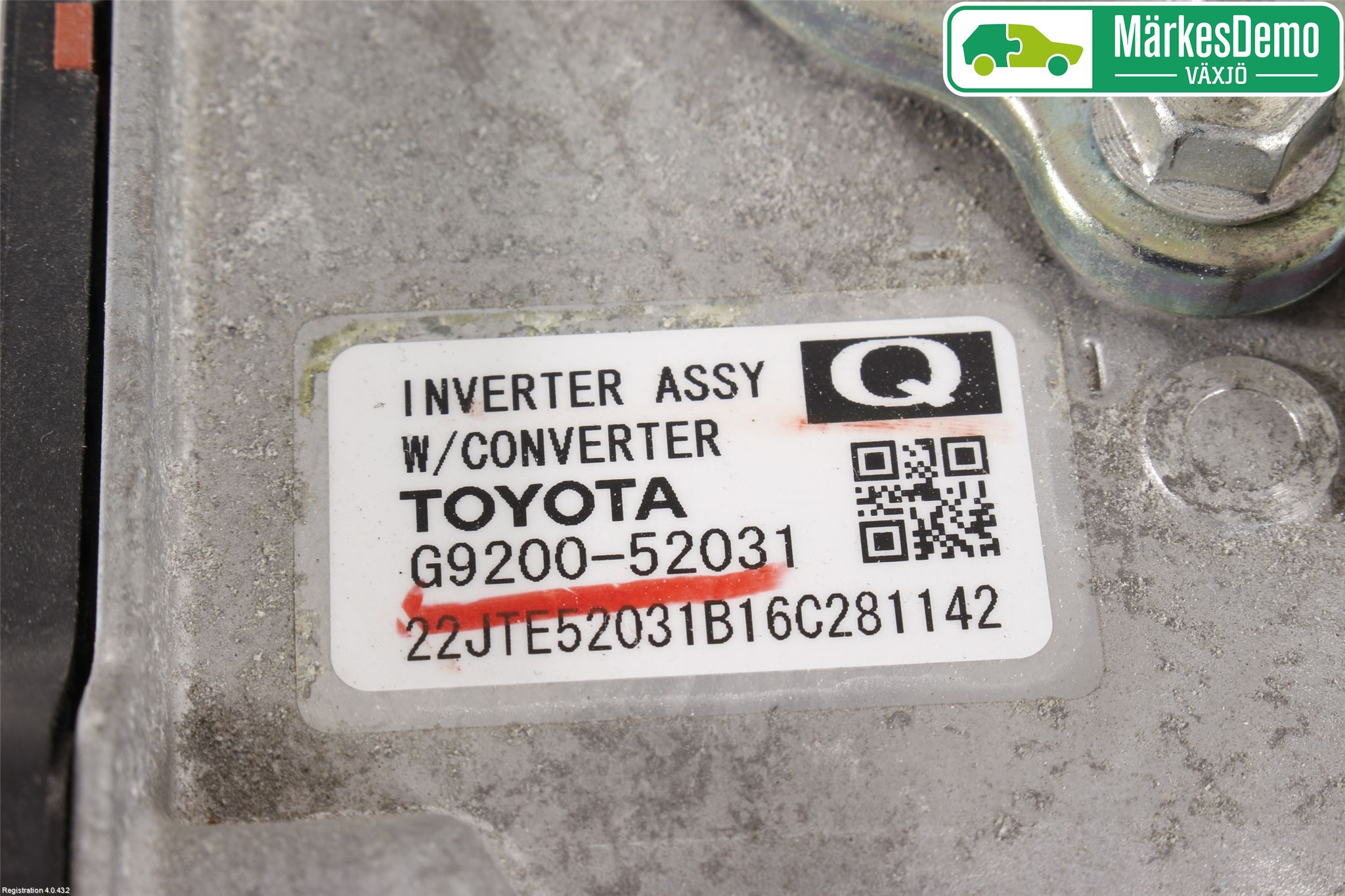 Toyota YARIS XP130 15-20 Hybridconverter