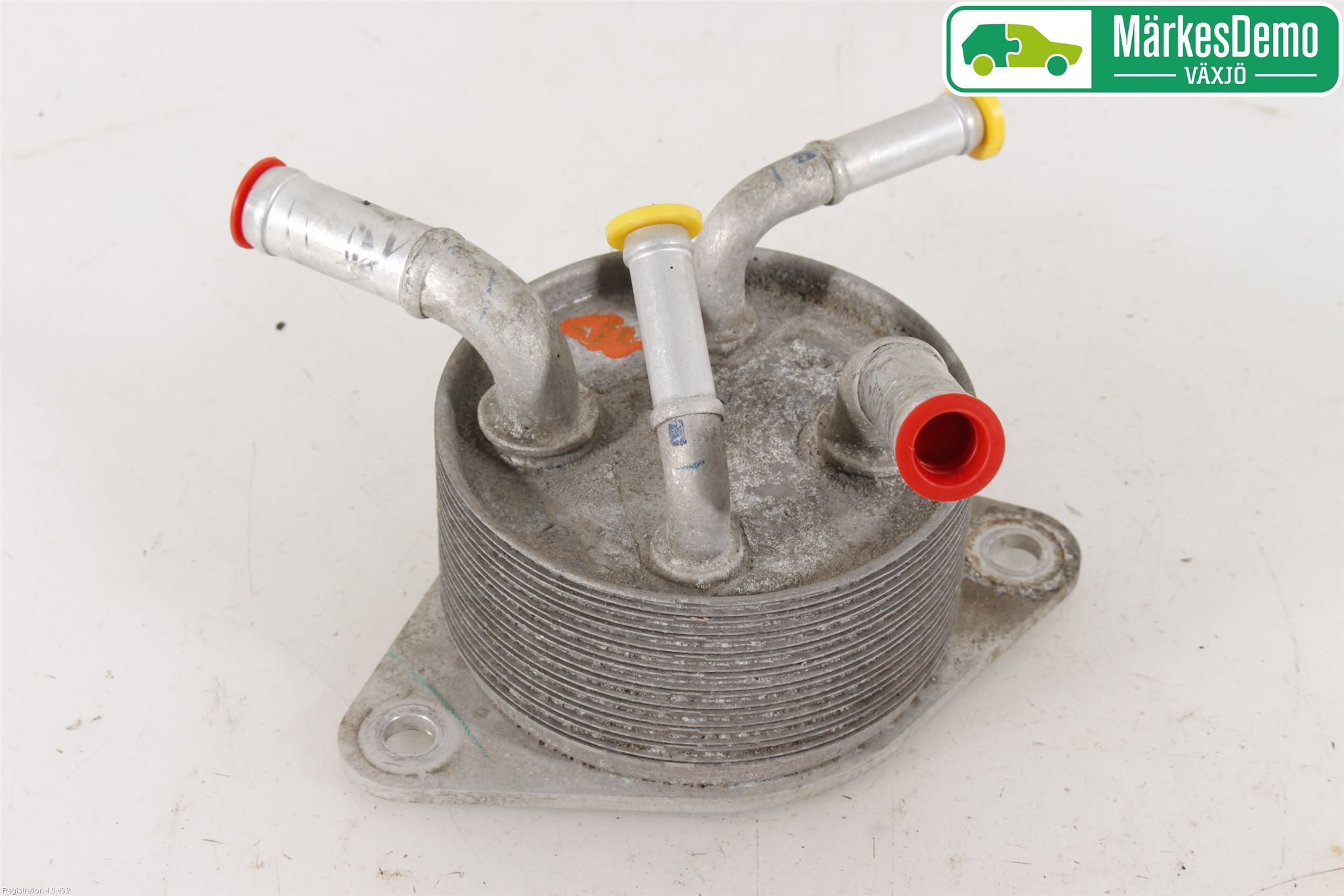 Toyota AVENSIS 16-18 Oljekylare Automat