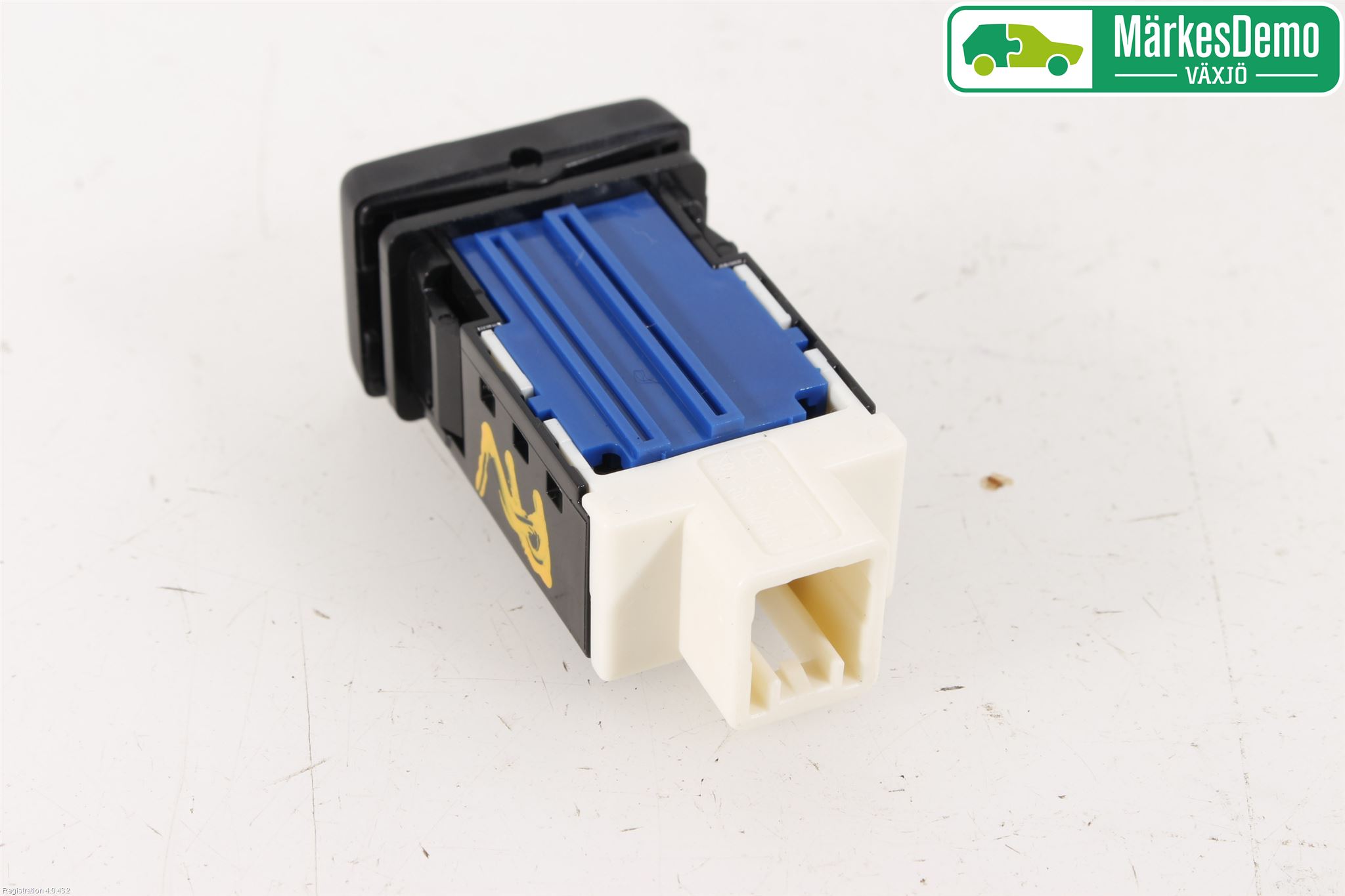 Toyota RAV4 13-18 Strömställare Stolvärme