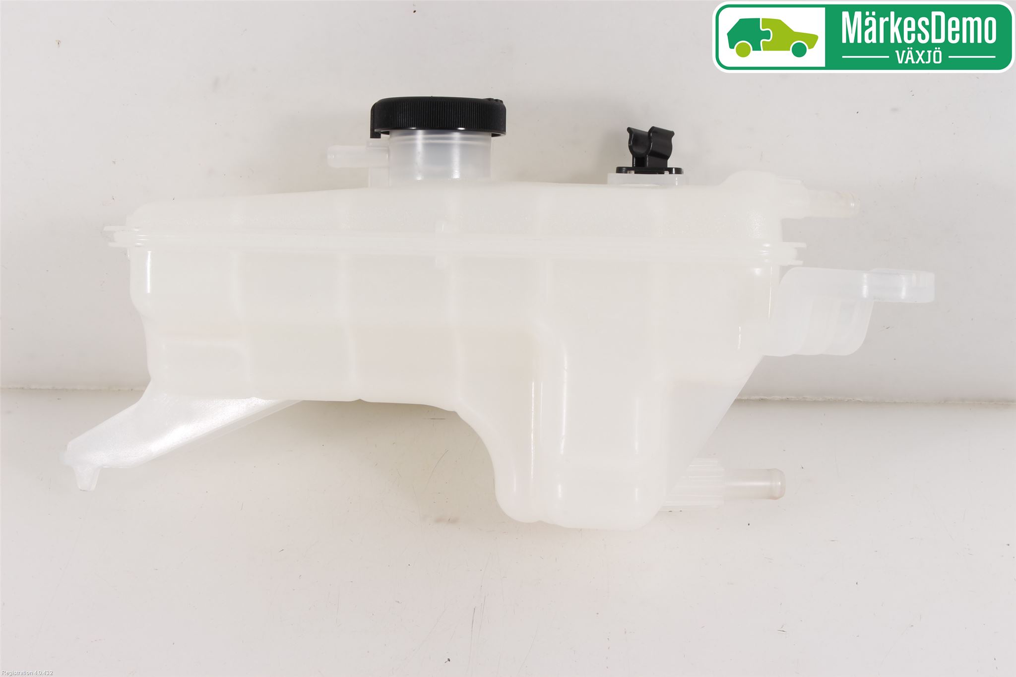 Toyota RAV4 13-18 Expansionstank