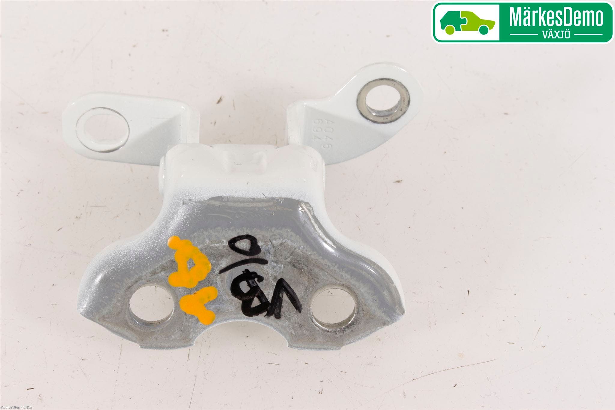 Toyota RAV4 13-18 Dörrgångjärn