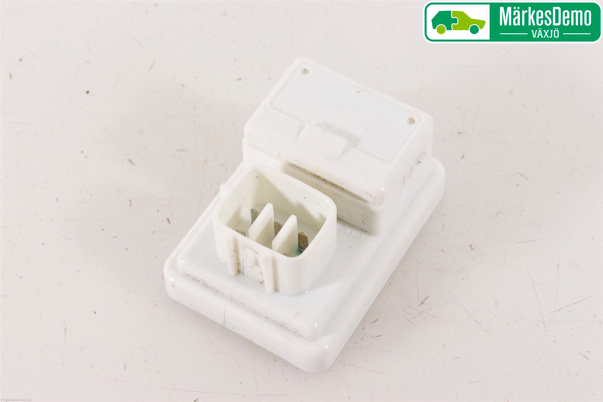 Toyota AURIS 13-19 Relä Spolning