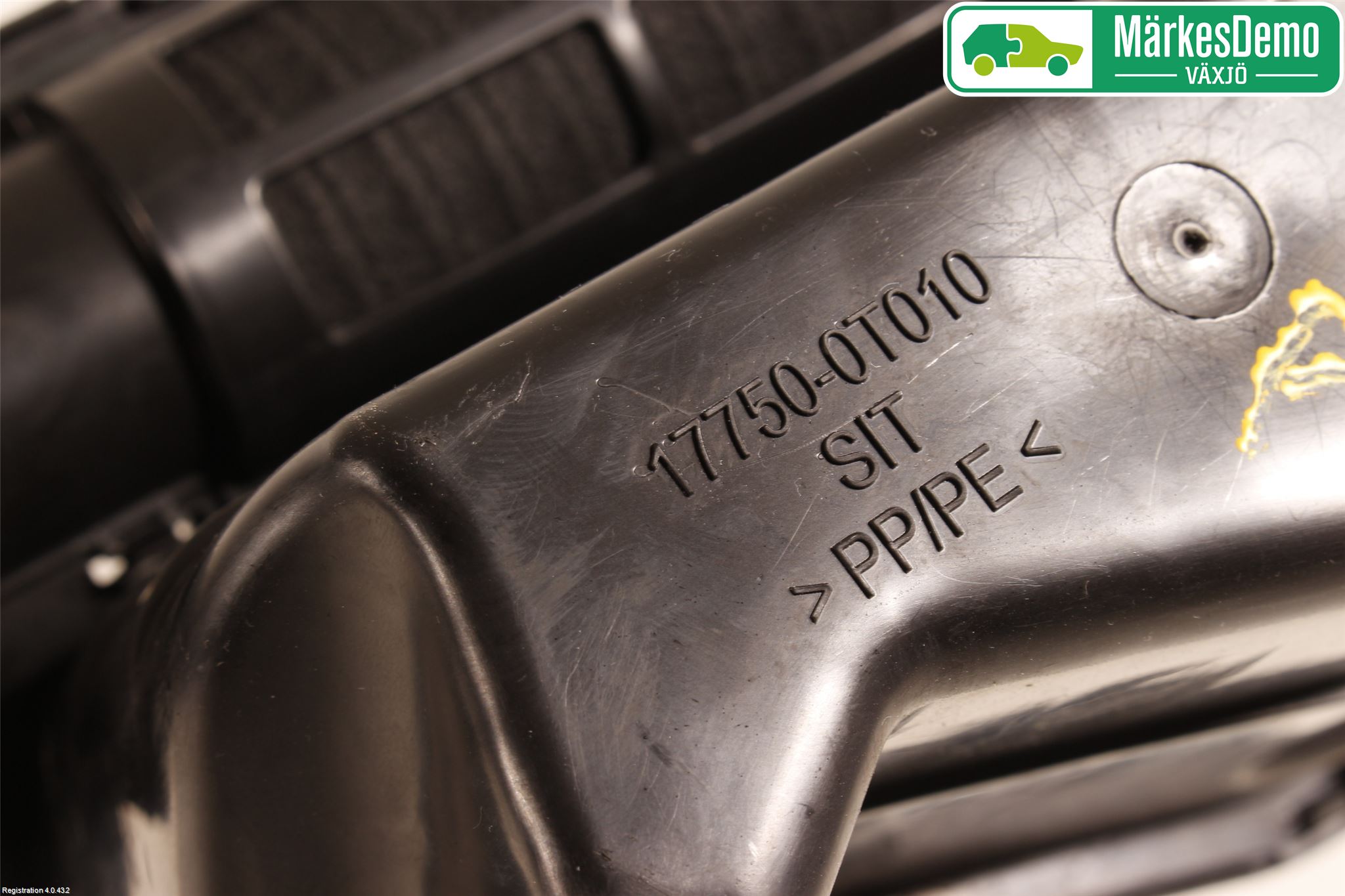 Toyota AURIS 13-19 Luftrenare