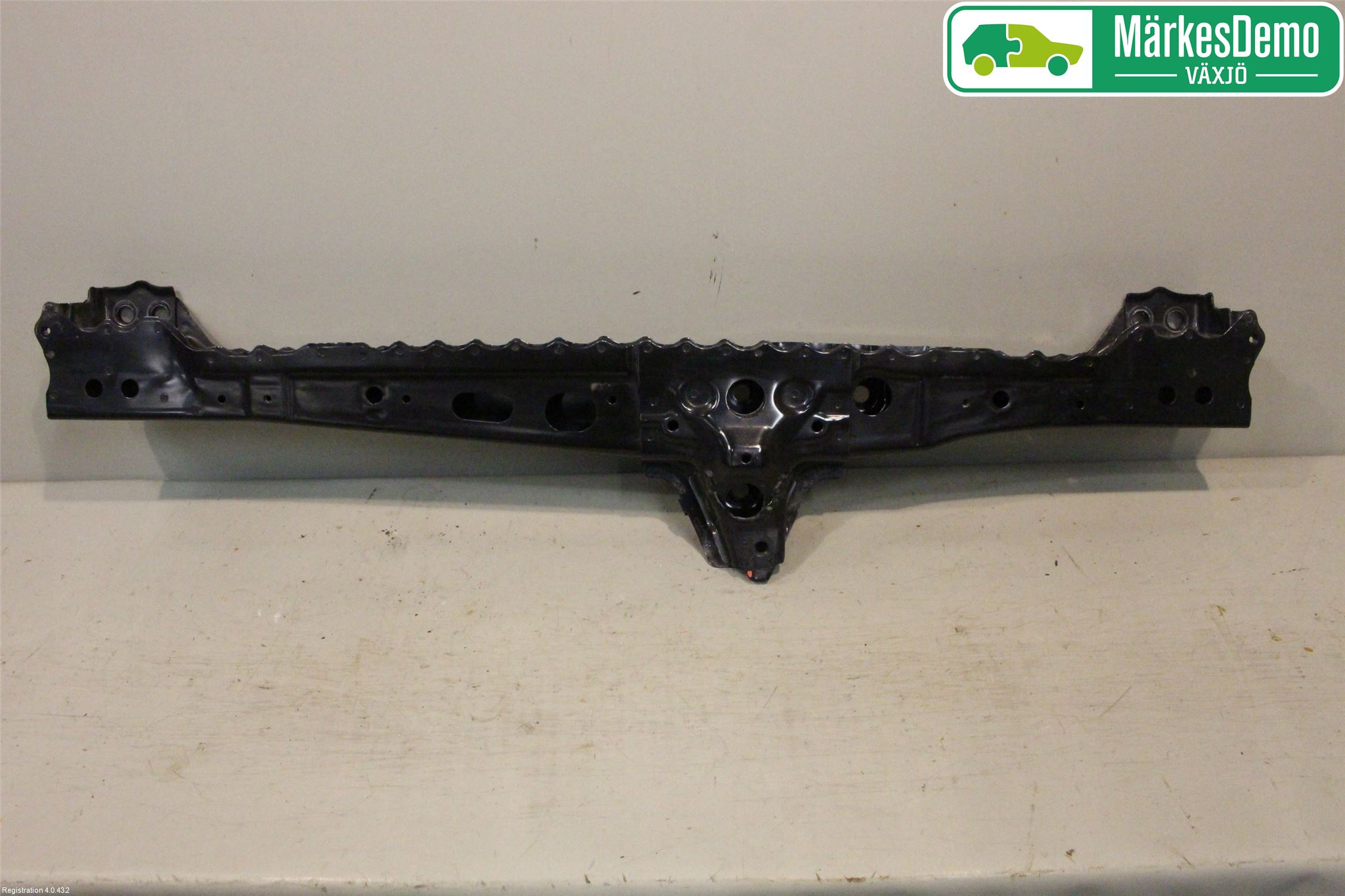 Toyota AVENSIS 16-18 Motorbalk