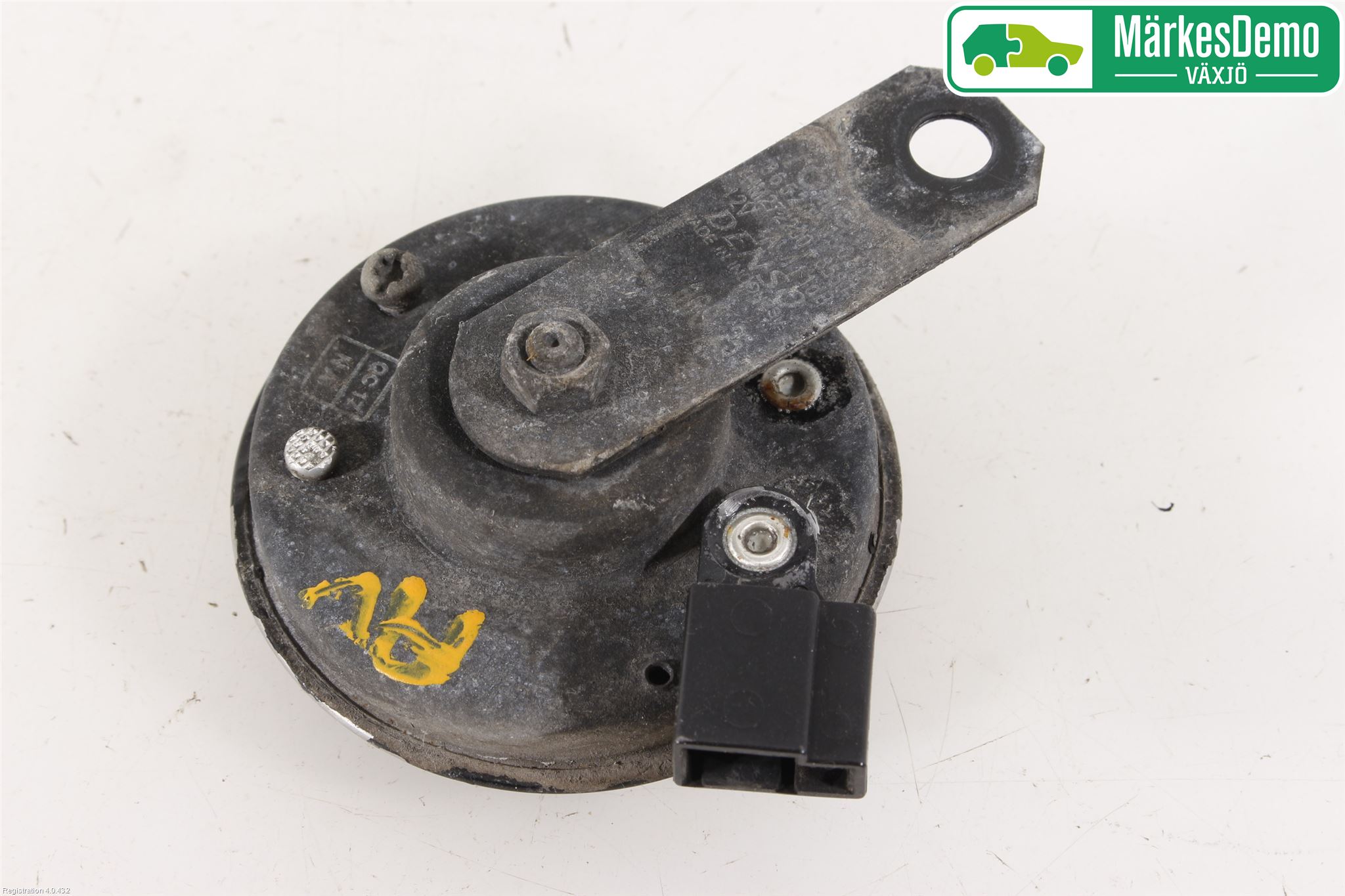 Toyota AVENSIS 16-18 Signalhorn