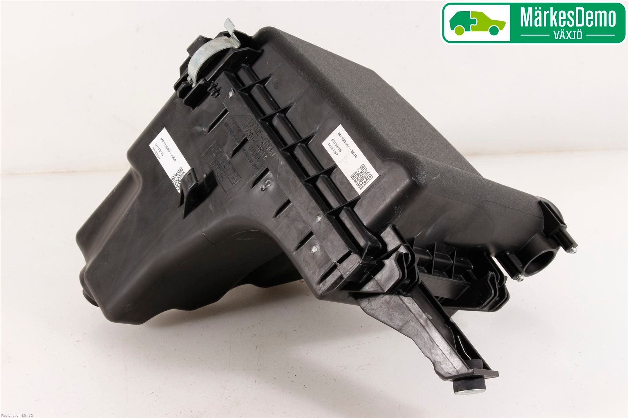 Toyota AURIS 13-19 Luftrenare