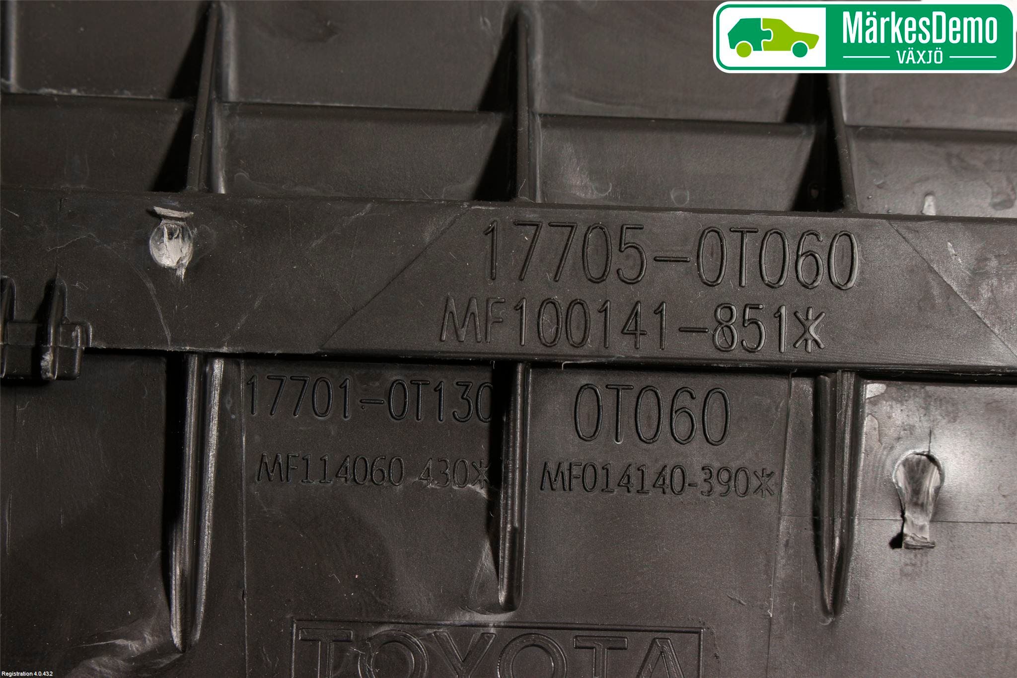 Toyota AURIS 13-19 Luftrenare