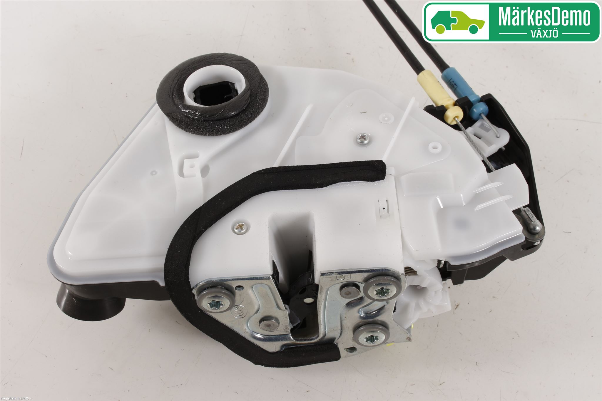 Suzuki IGNIS 01-20 Låskista-Dörrlås