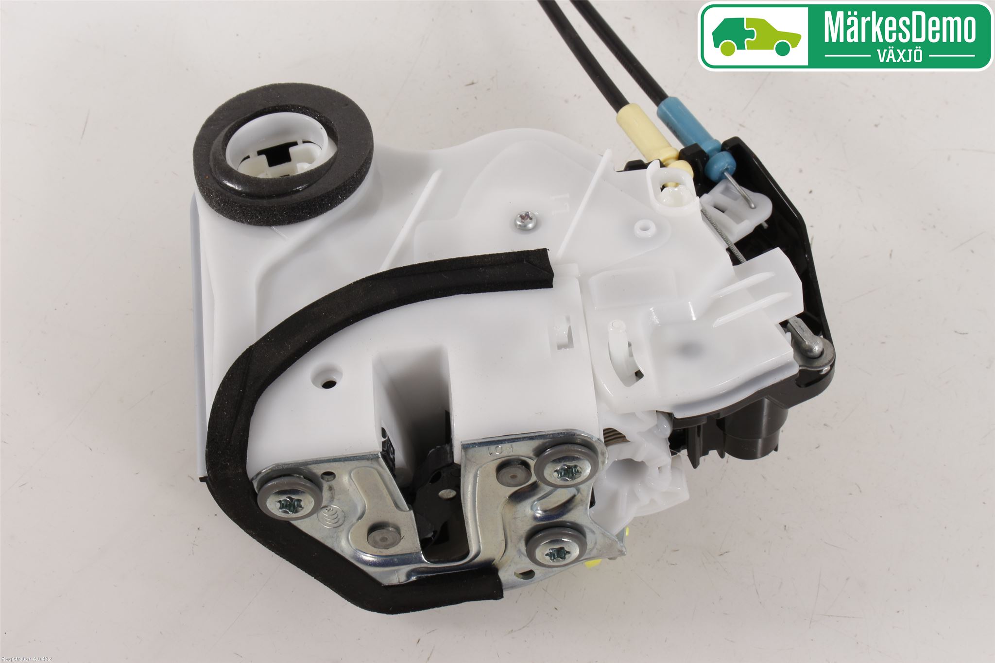 Suzuki IGNIS 01-20 Låskista-Dörrlås