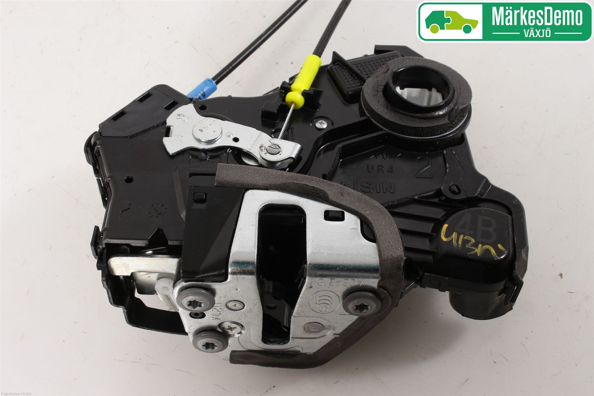 Toyota AURIS 13-19 Låskista-Dörrlås