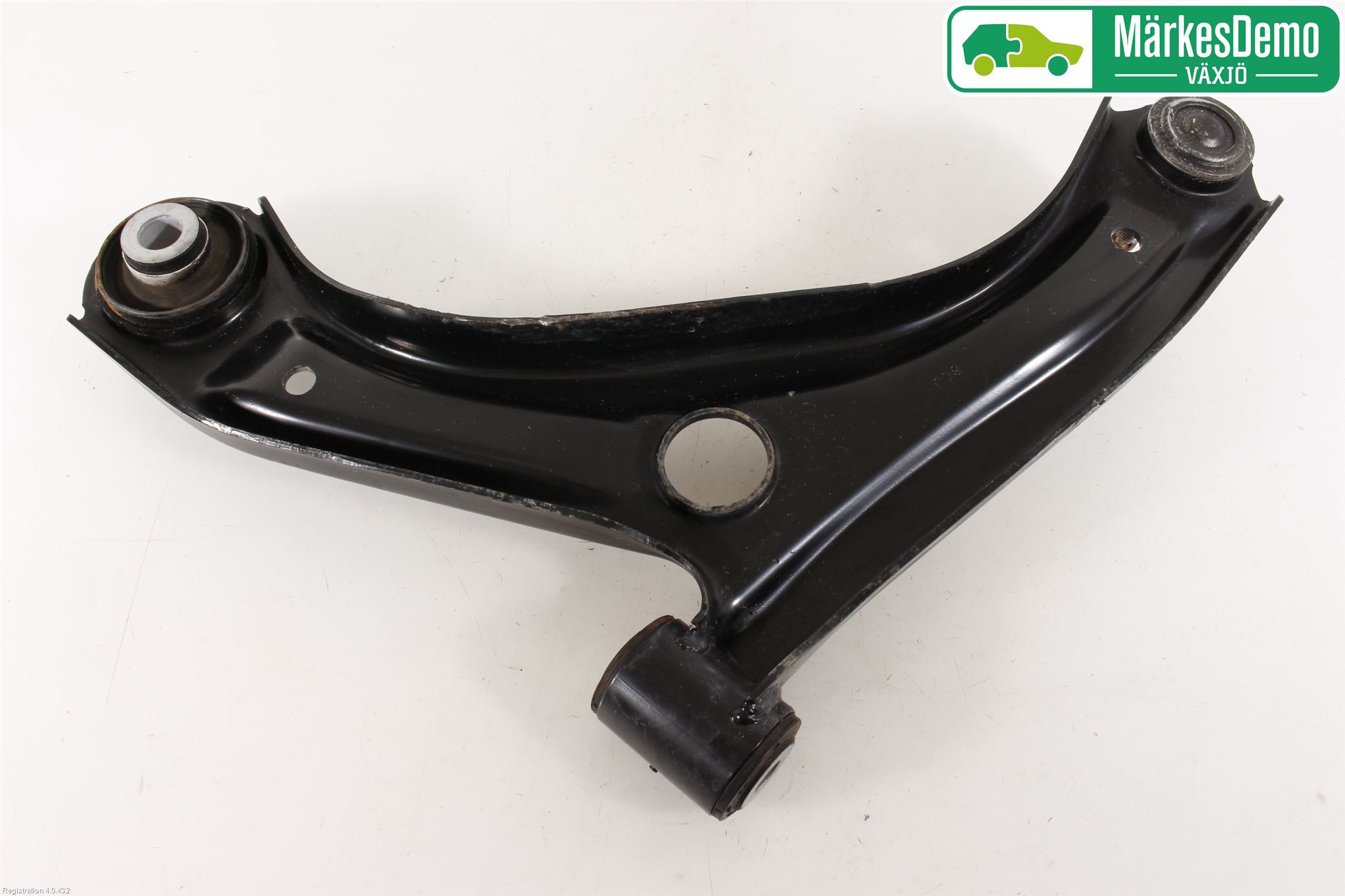 Suzuki IGNIS 01-20 Bärarm Fram Undre Hö