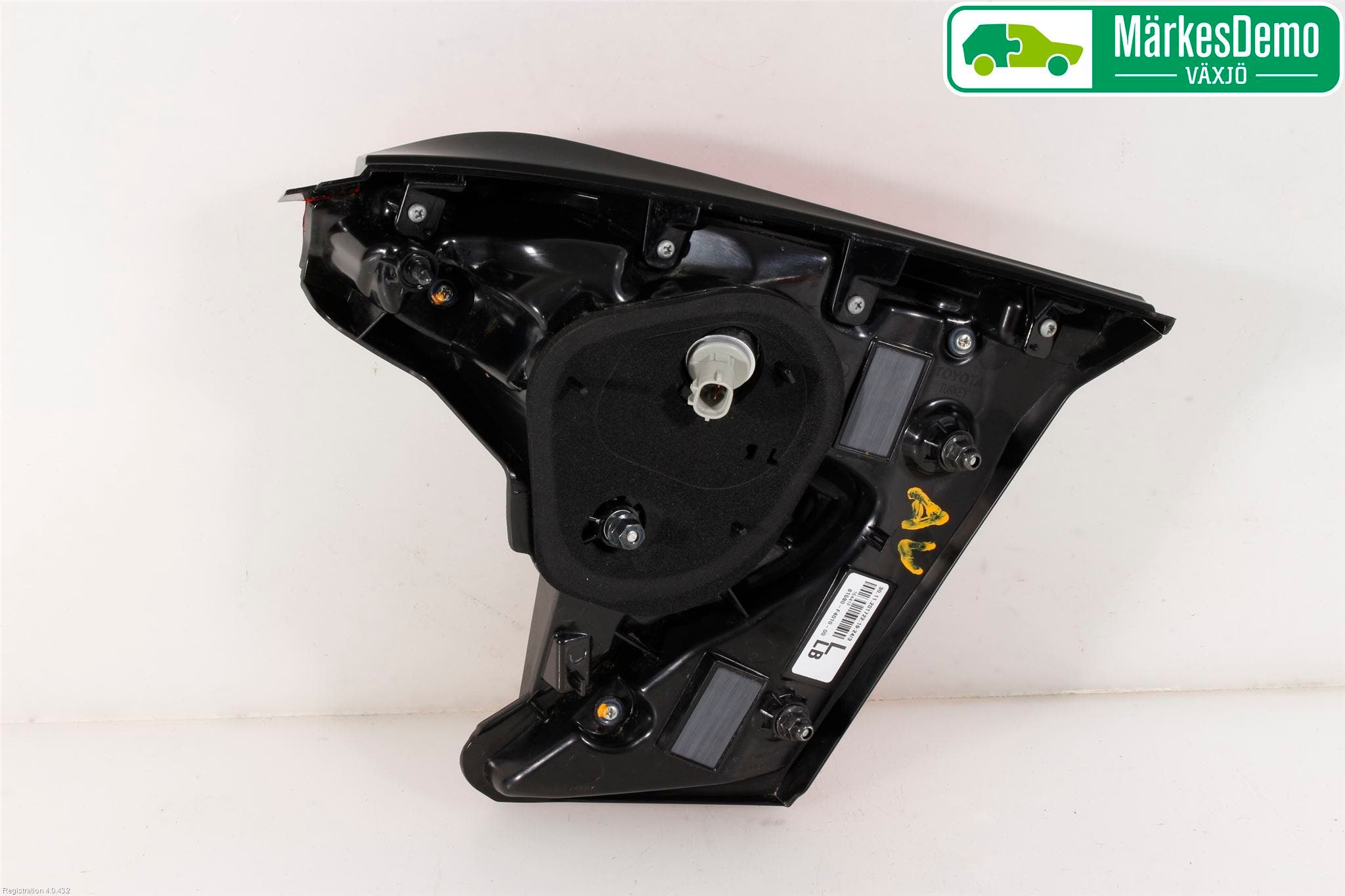 Toyota C-HR 16-23 Bakljus Lucka Vä