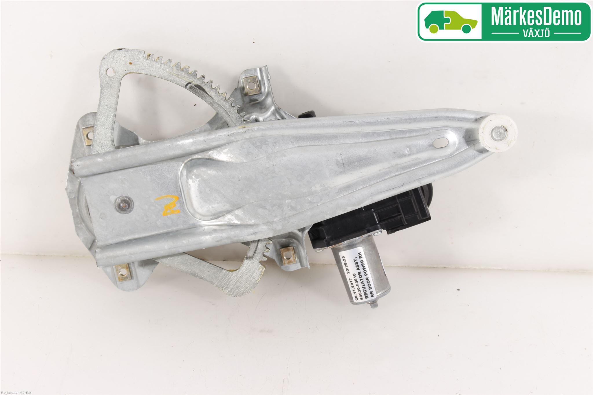 Toyota C-HR 16-23 Fönsterhiss El Kompl