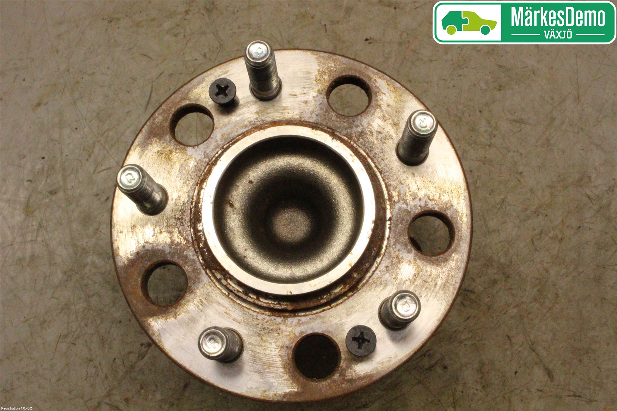 Hyundai i40 16-18 Nav Bak