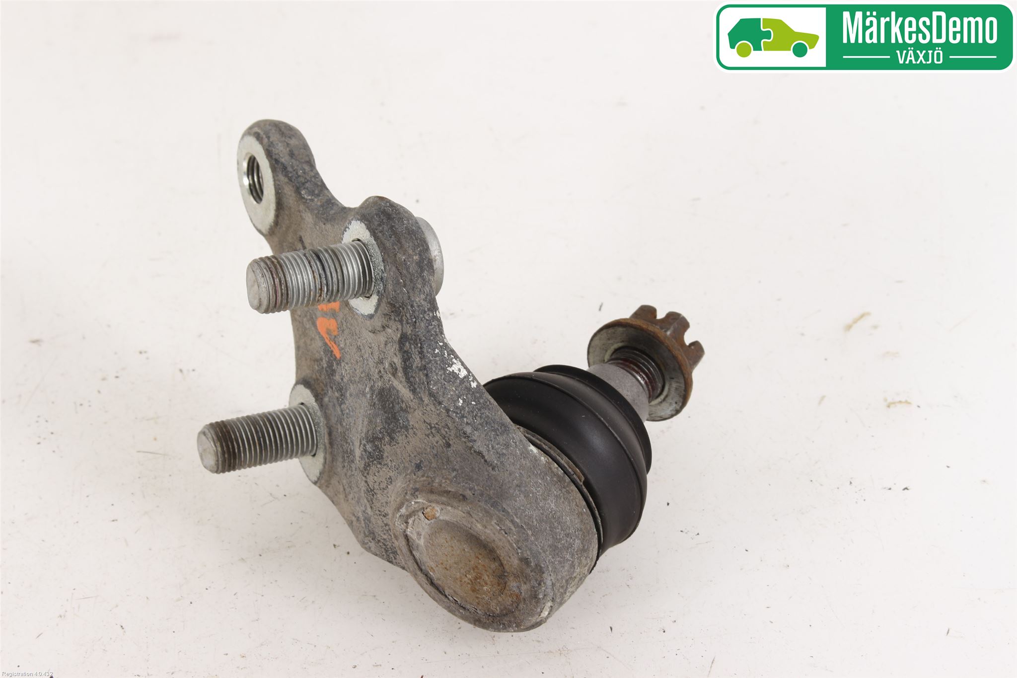 Toyota AVENSIS 16-18 Styrspindelled-Kulled