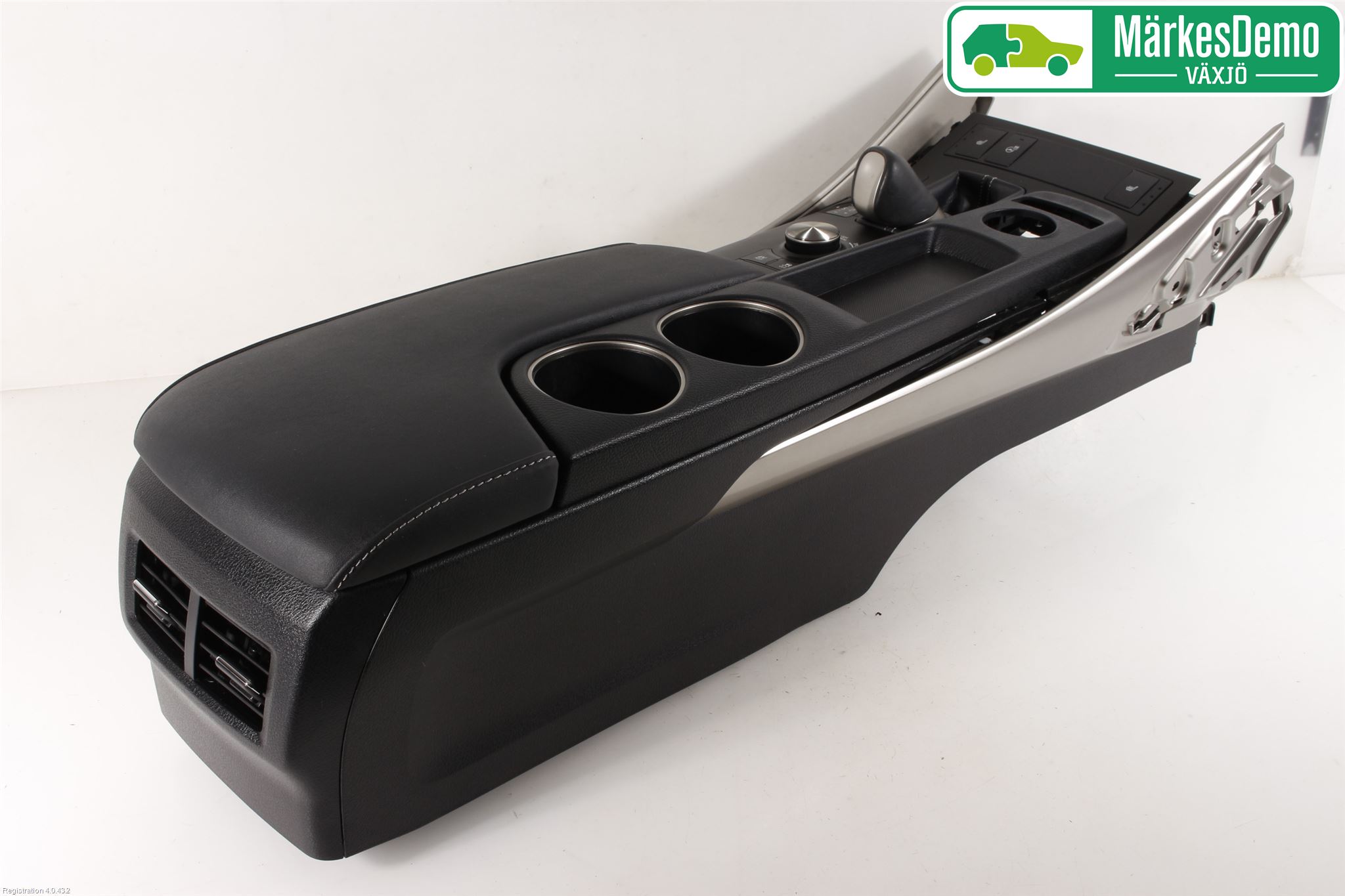 Toyota AURIS 13-19 Instrumentkonsoll Golv