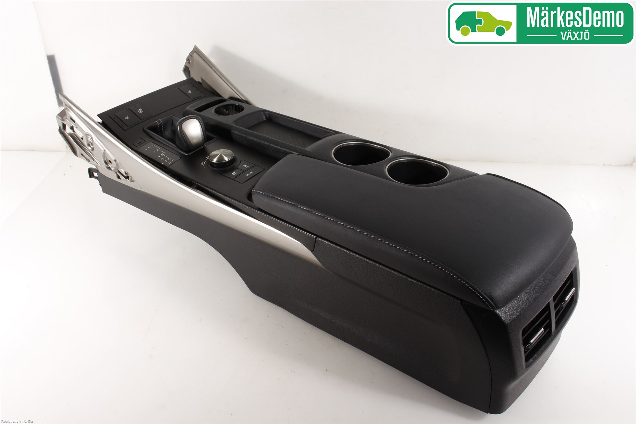 Toyota AURIS 13-19 Instrumentkonsoll Golv