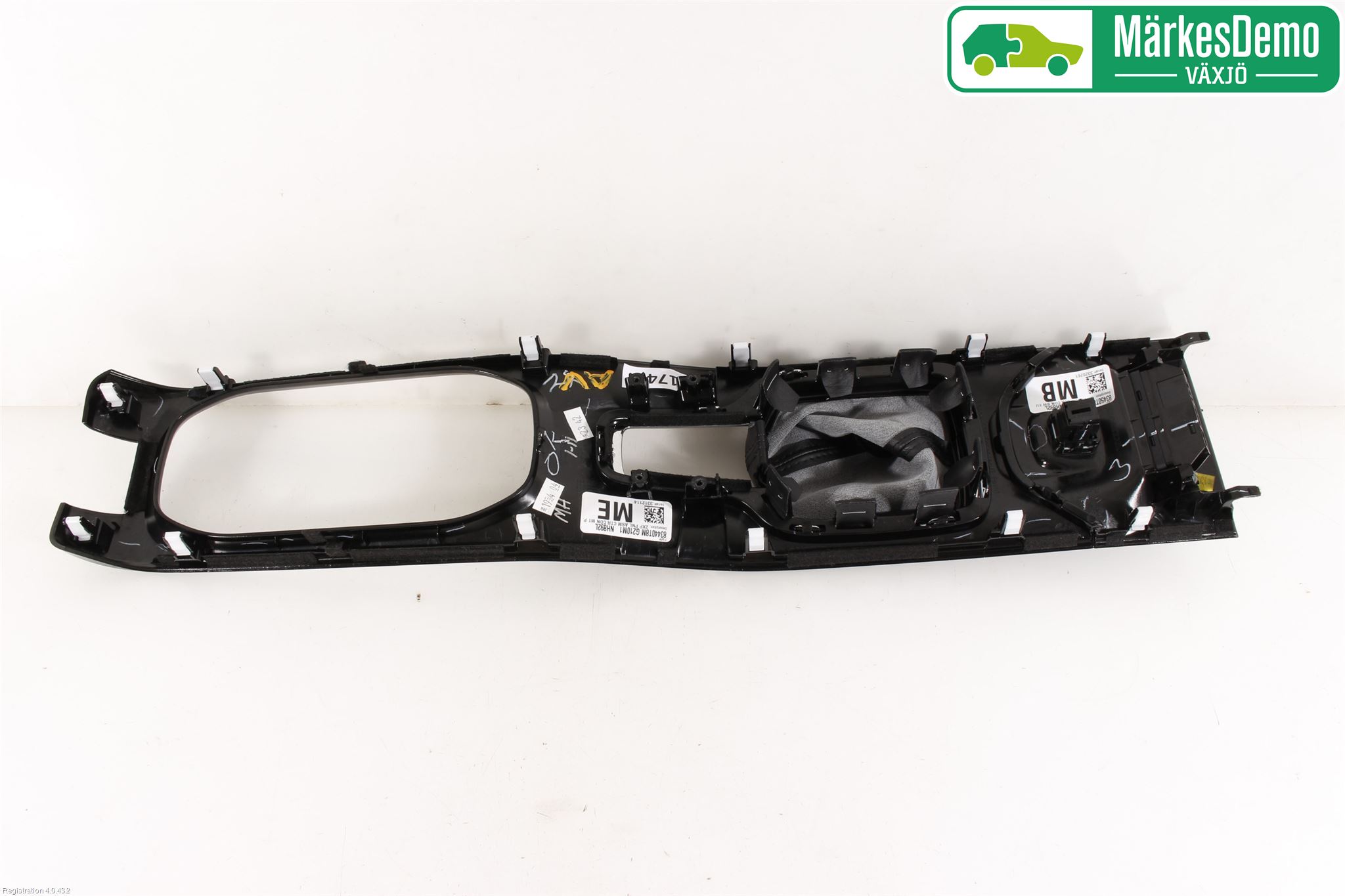 Honda HR-V 15-21 Instrumentkonsoll Golv
