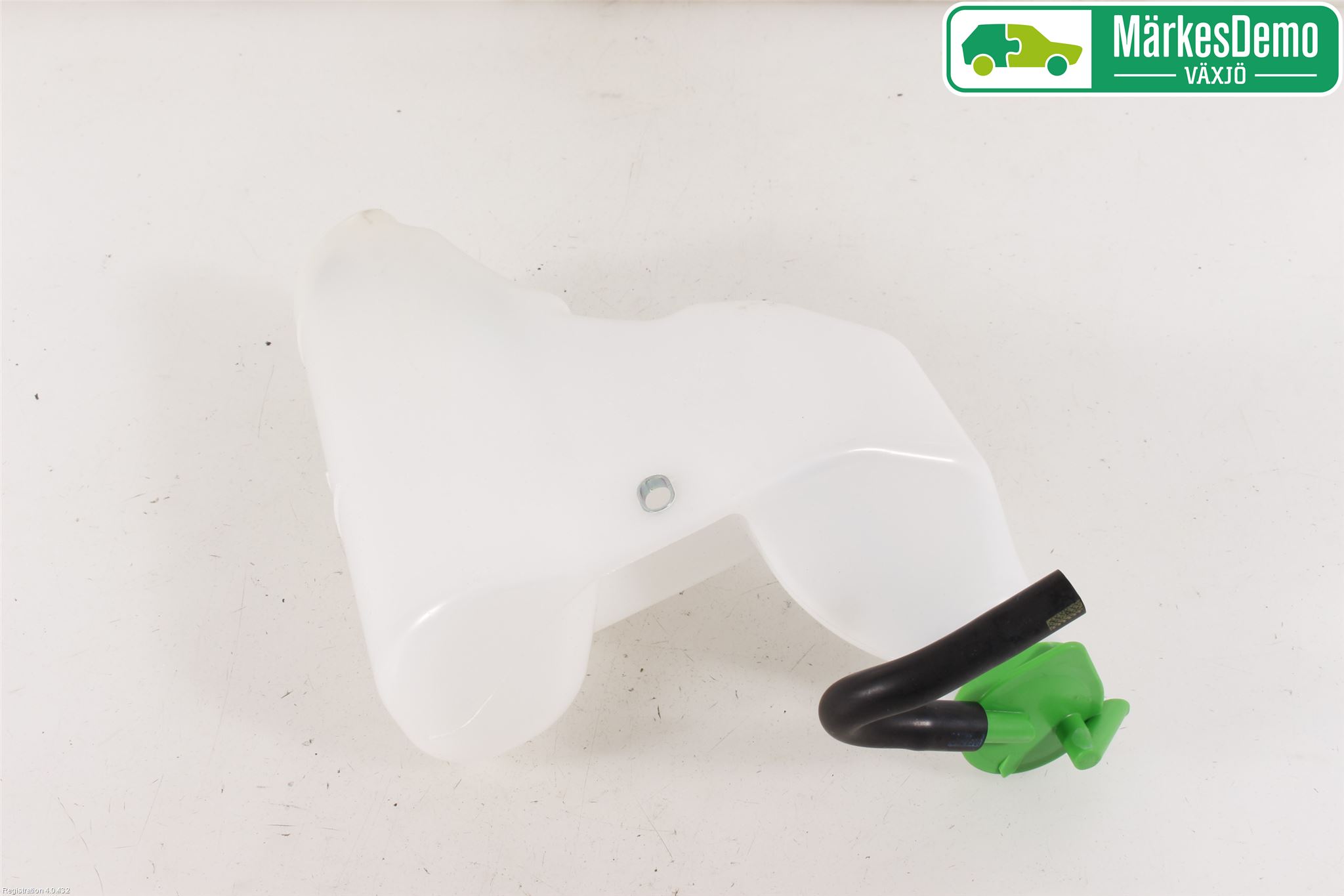 Suzuki IGNIS 01-20 Expansionstank