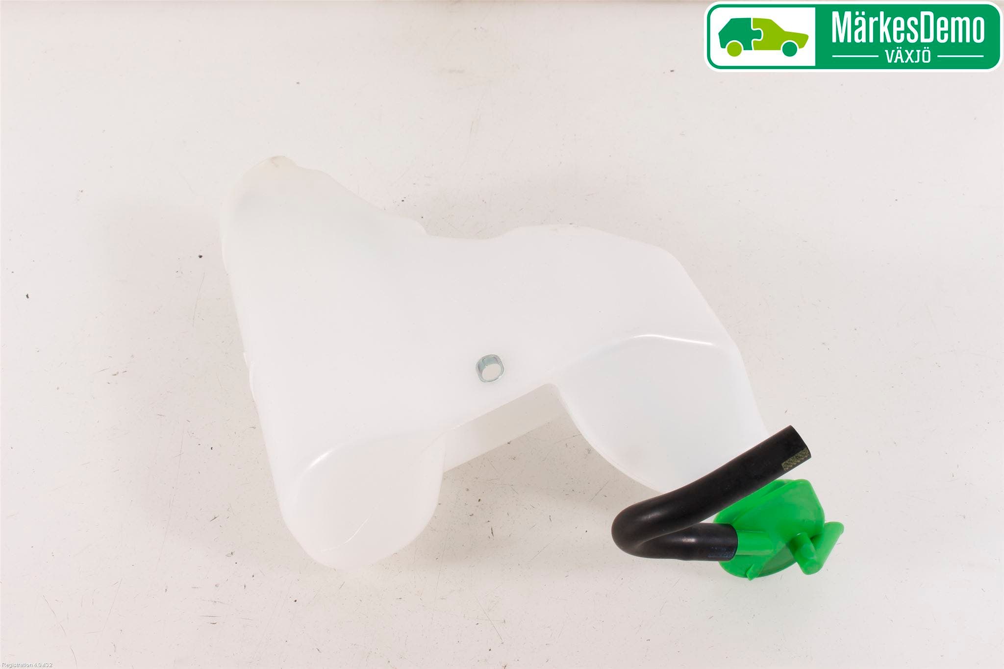 Suzuki IGNIS 01-20 Expansionstank