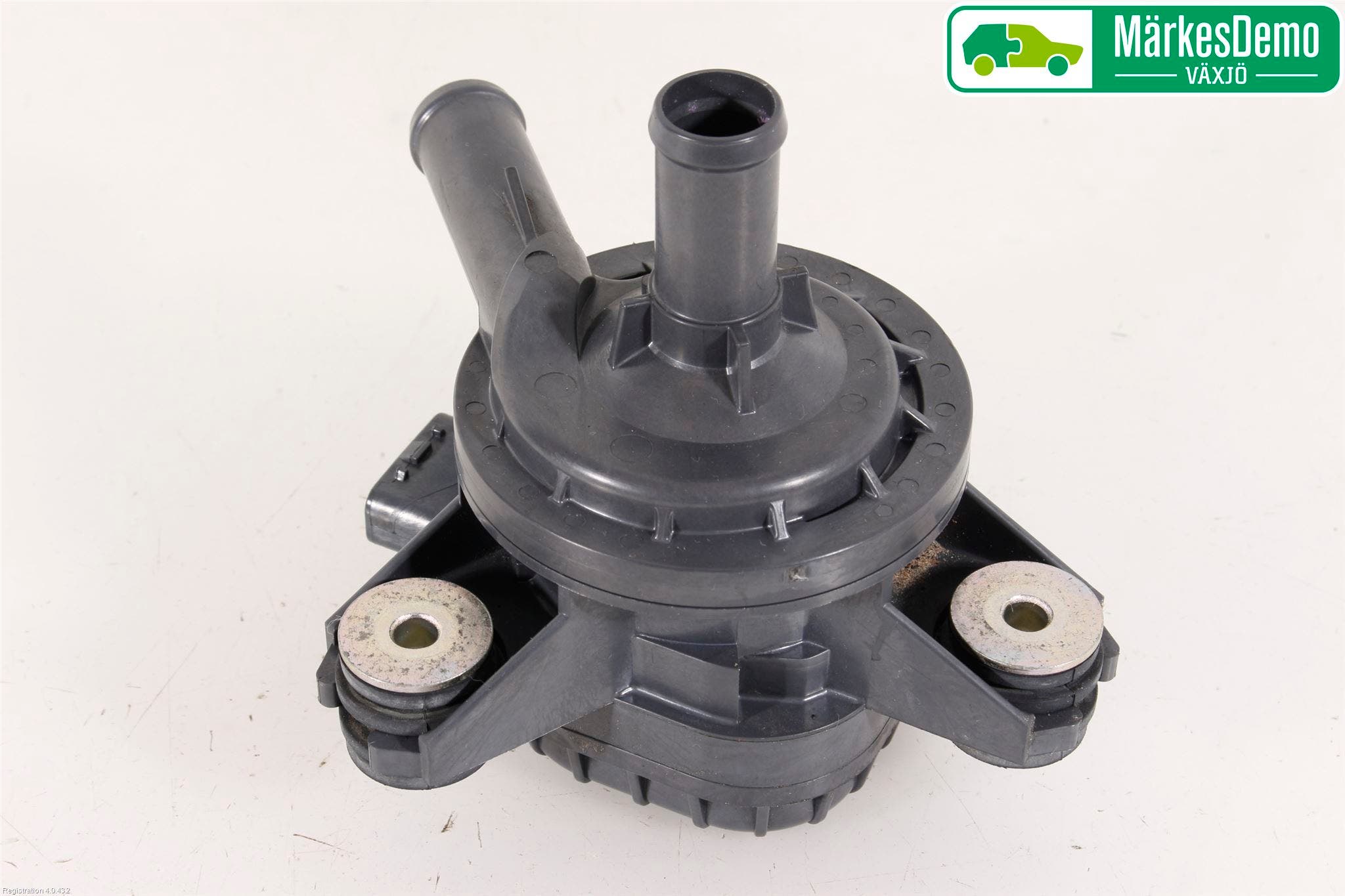 Lexus IS 250/350 14-20 Värme Cirkulationspump