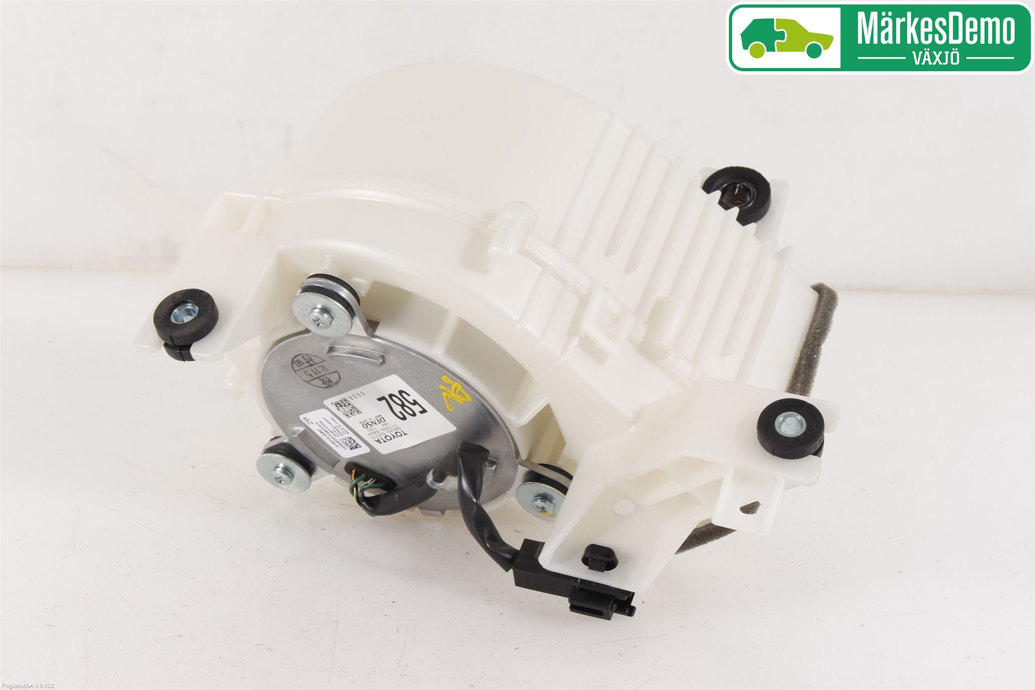 Lexus IS 250/350 14-20 Kylfläkt El