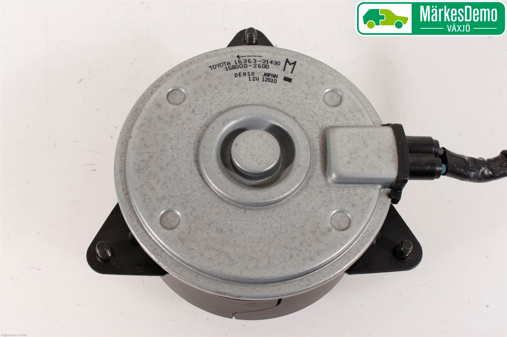 Lexus IS 250/350 14-20 Kylfläkt El