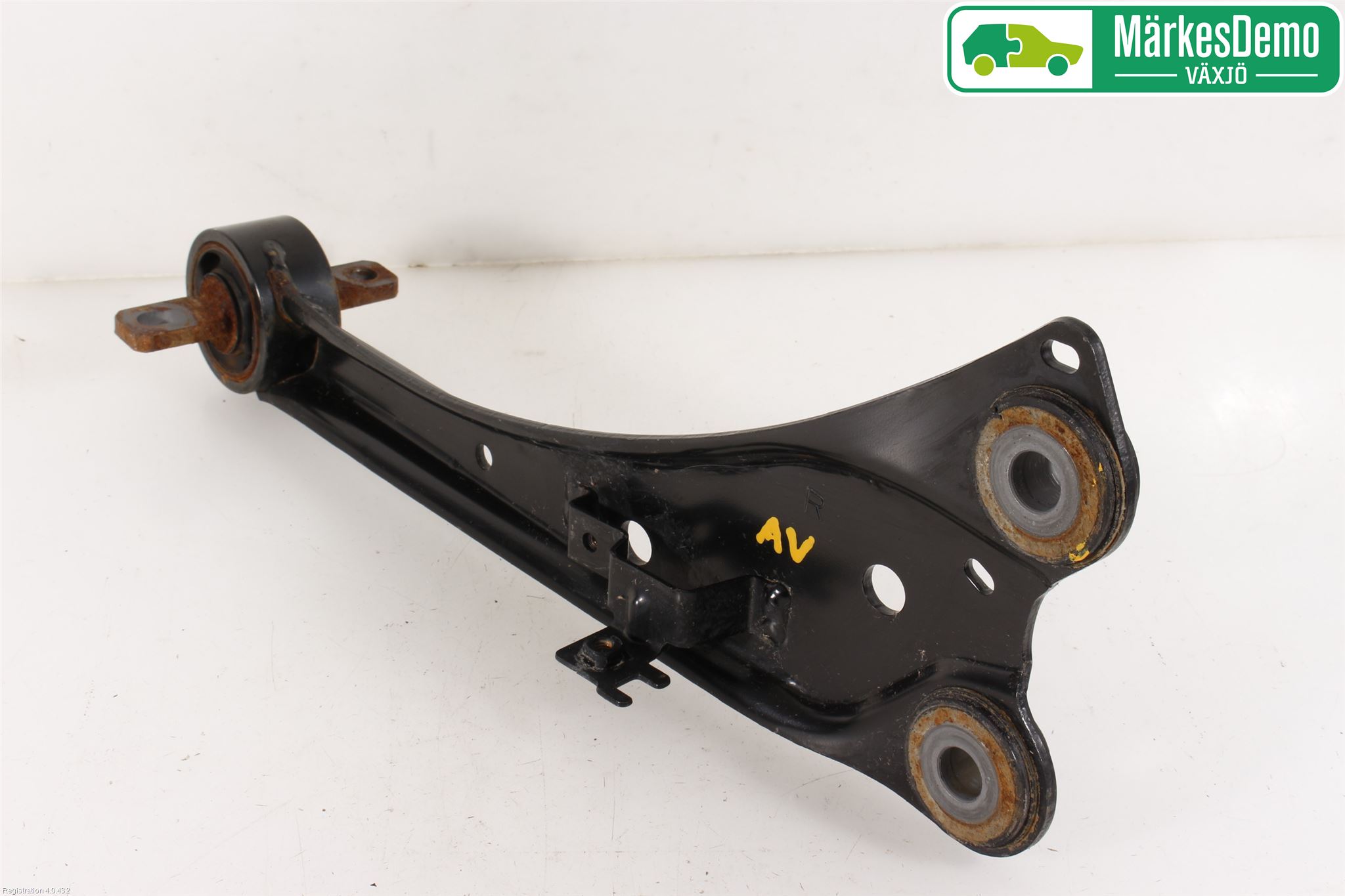 Lexus CT 200h Bärarm Bak Höger