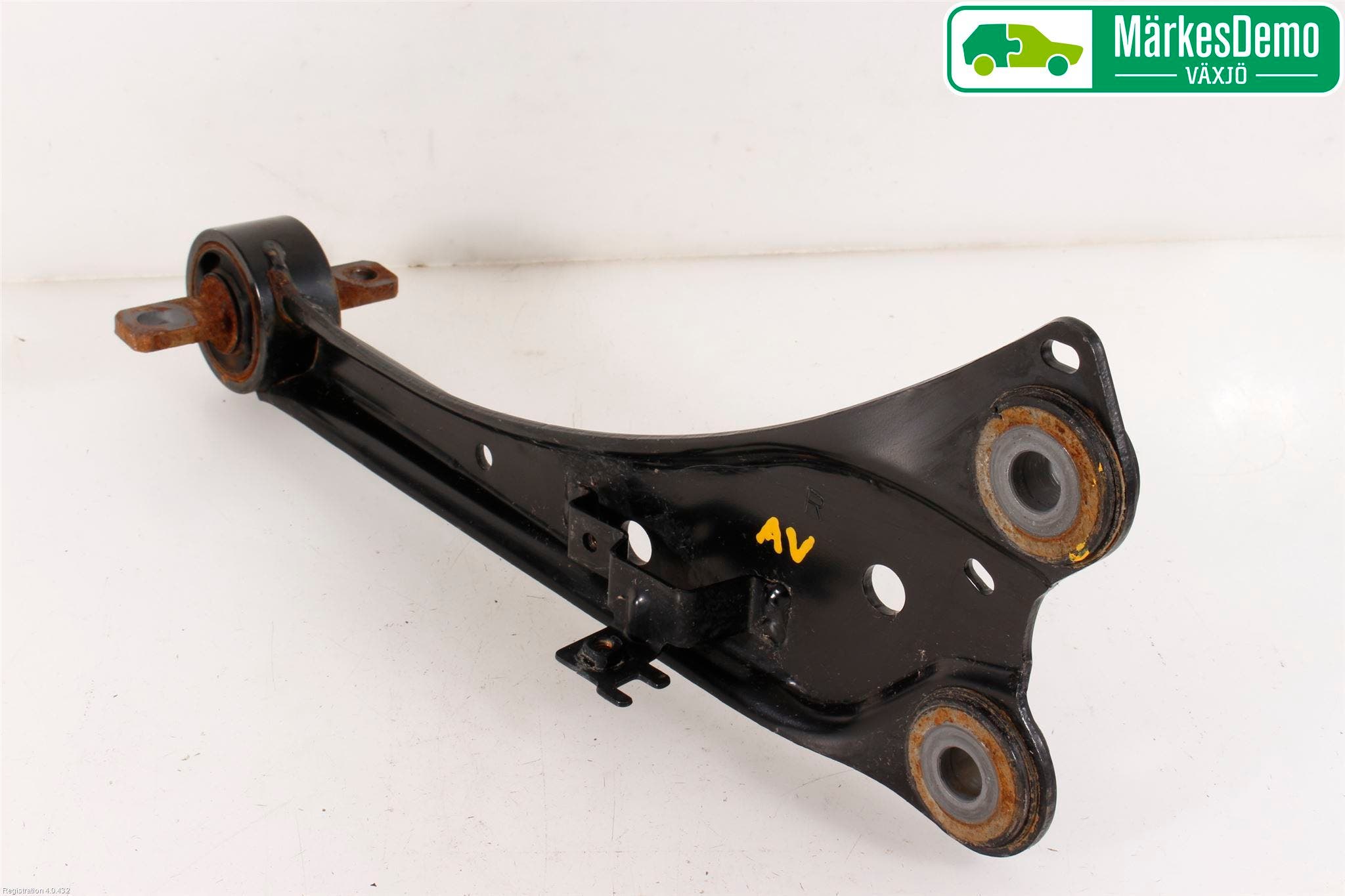 Lexus CT 200h Bärarm Bak Höger