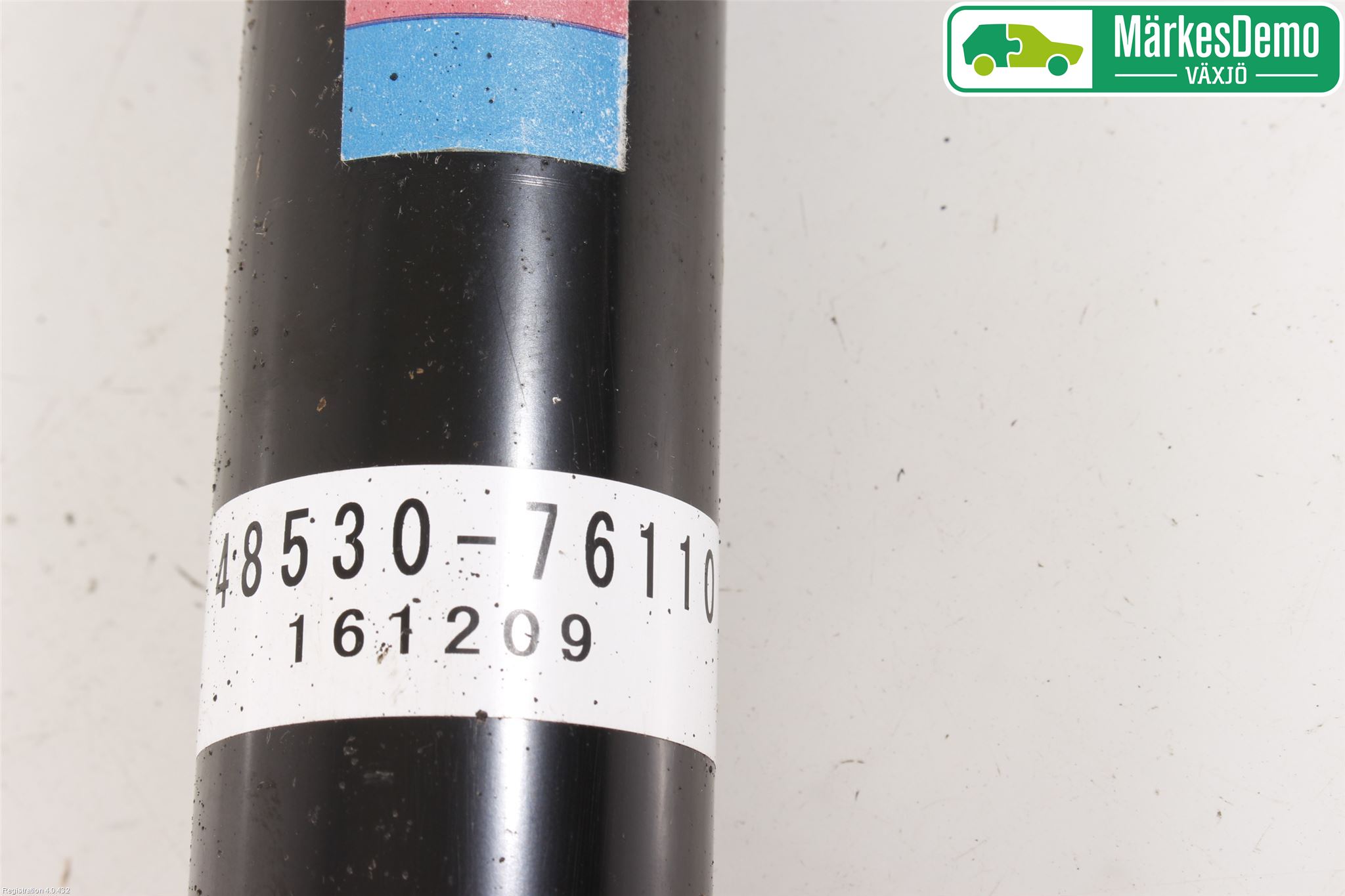 Lexus CT 200h Stötdämpare Bak