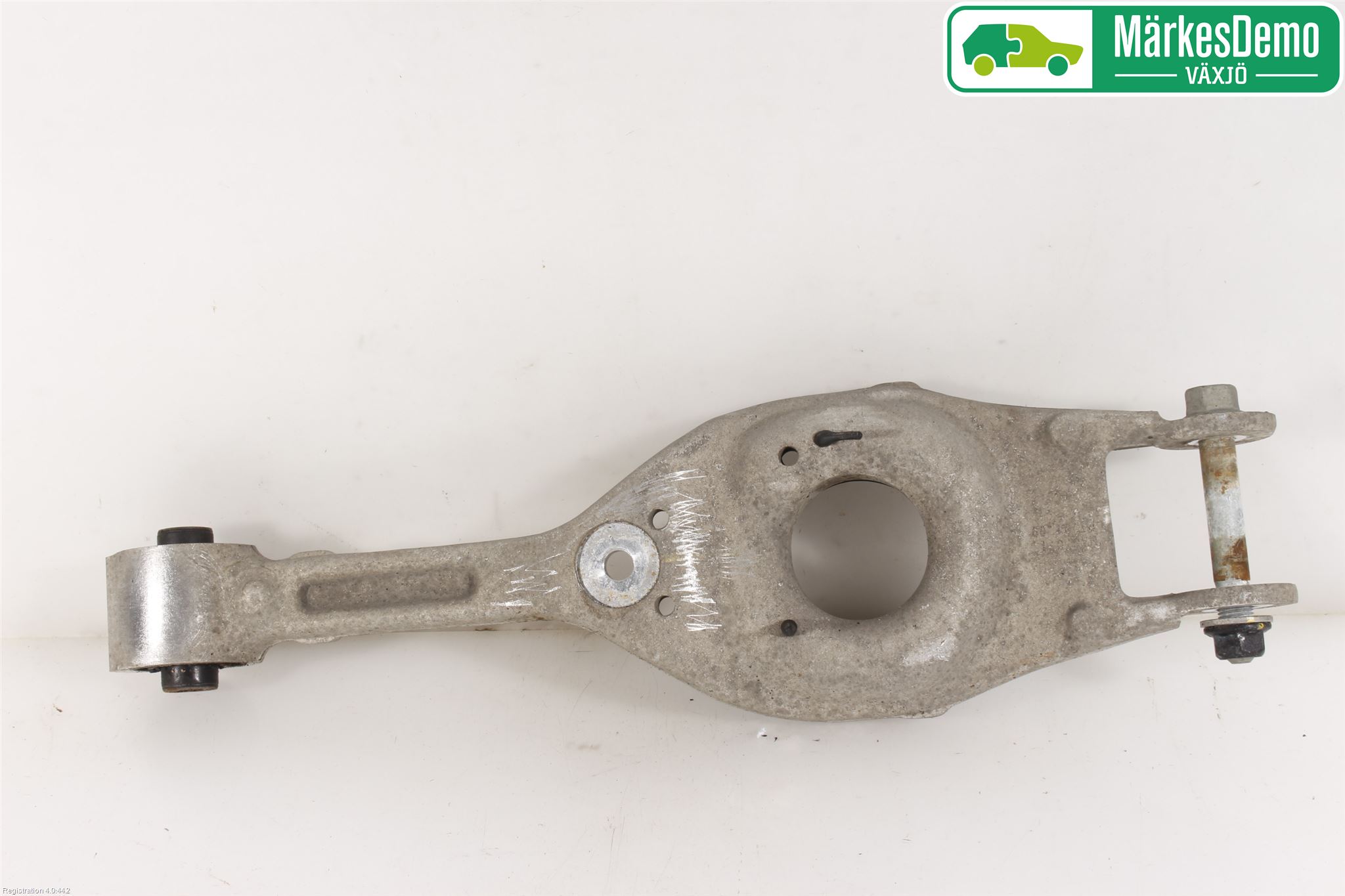 Hyundai i40 16-18 Bärarm Bak Vänster