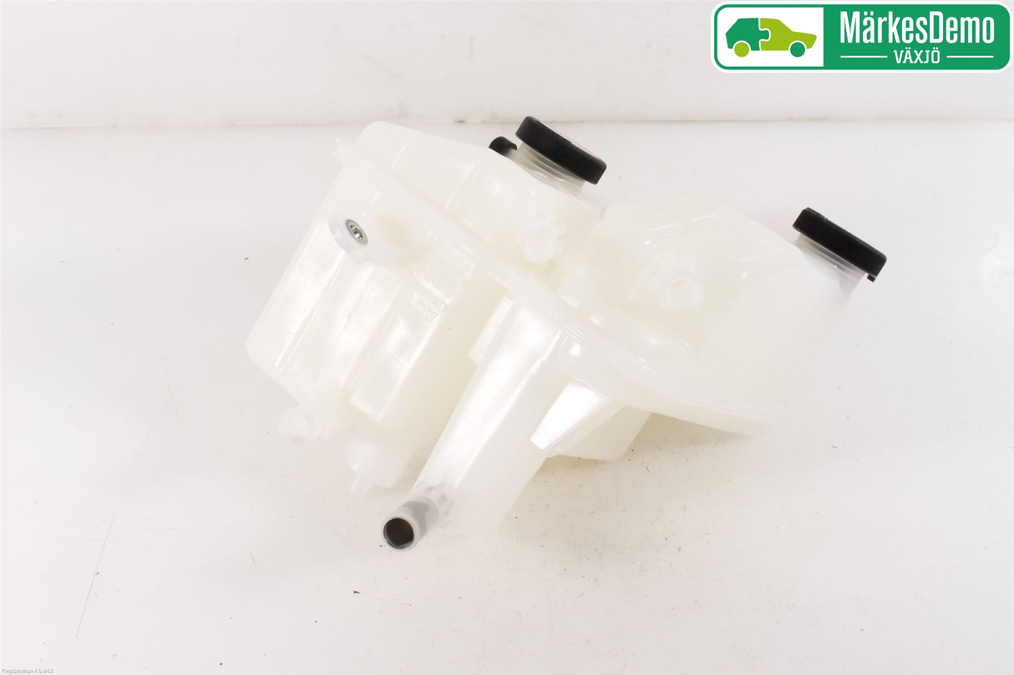 Toyota AURIS 13-19 Expansionstank