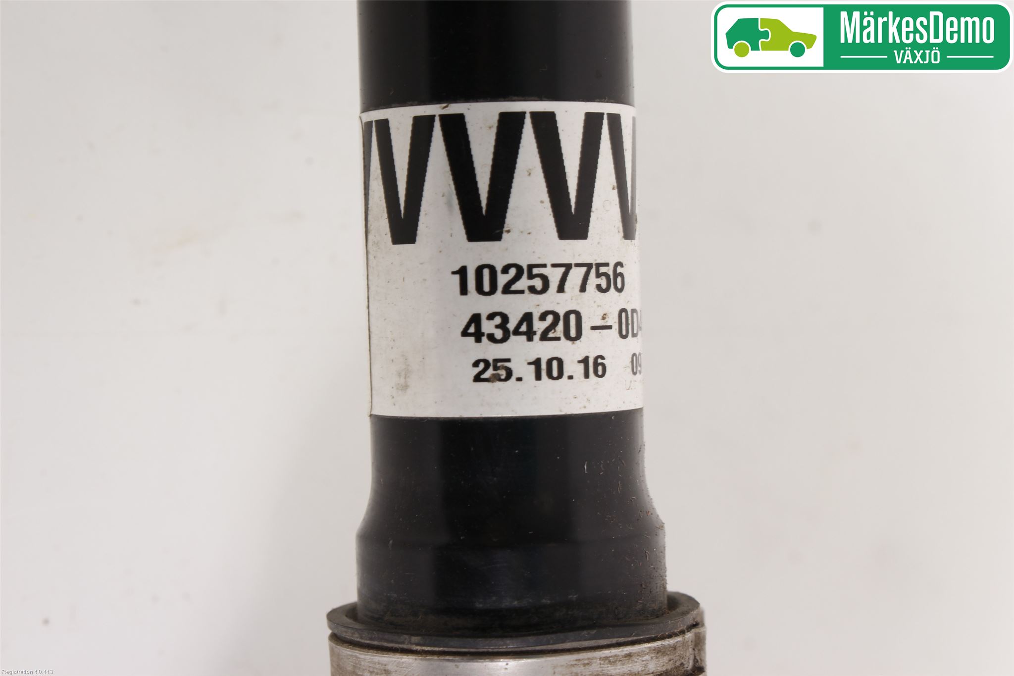 Toyota YARIS XP130 15-20 Drivaxel Fram Vänster
