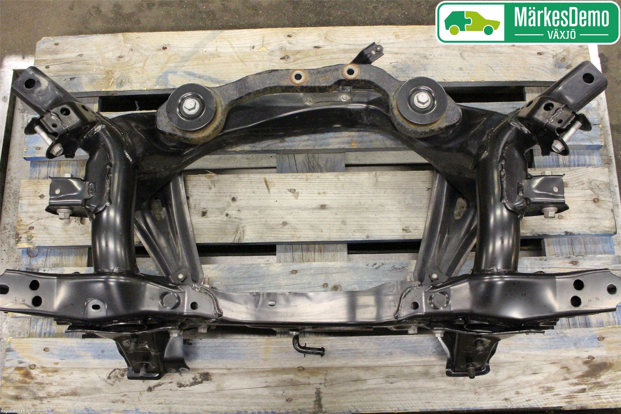 Toyota RAV4 13-18 Bakaxelbalk