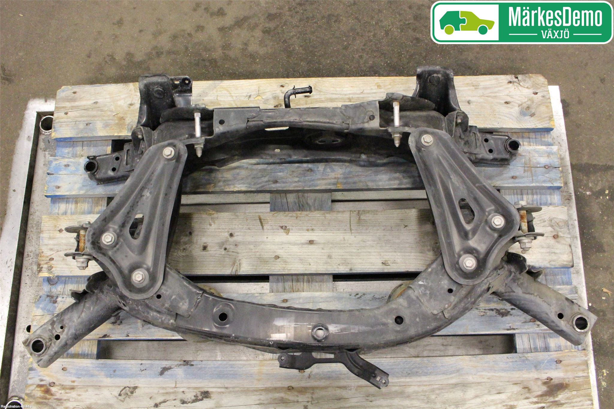 Toyota RAV4 13-18 Bakaxelbalk