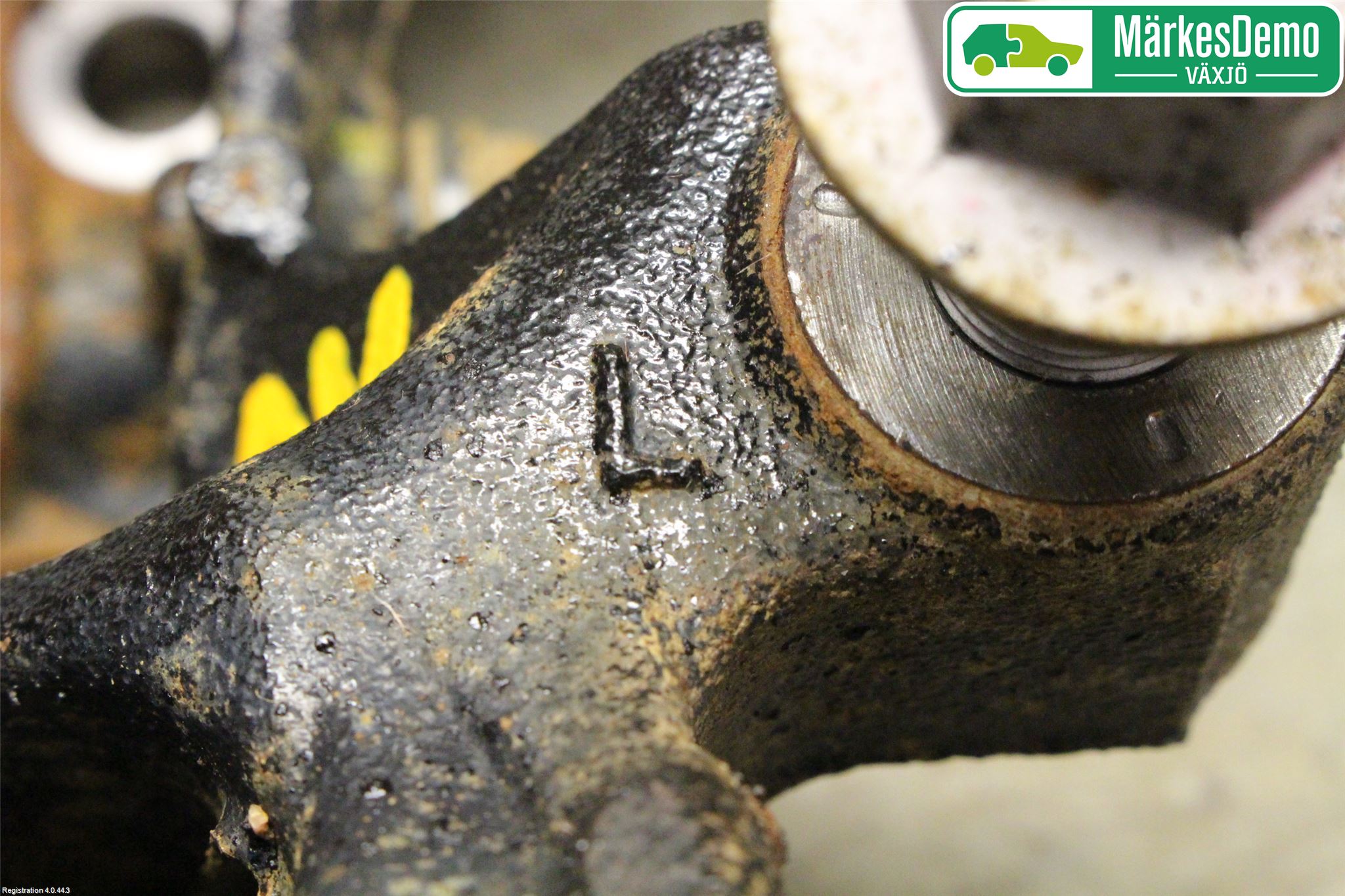 Toyota RAV4 13-18 Hjullagerhus-Spindel Vä B