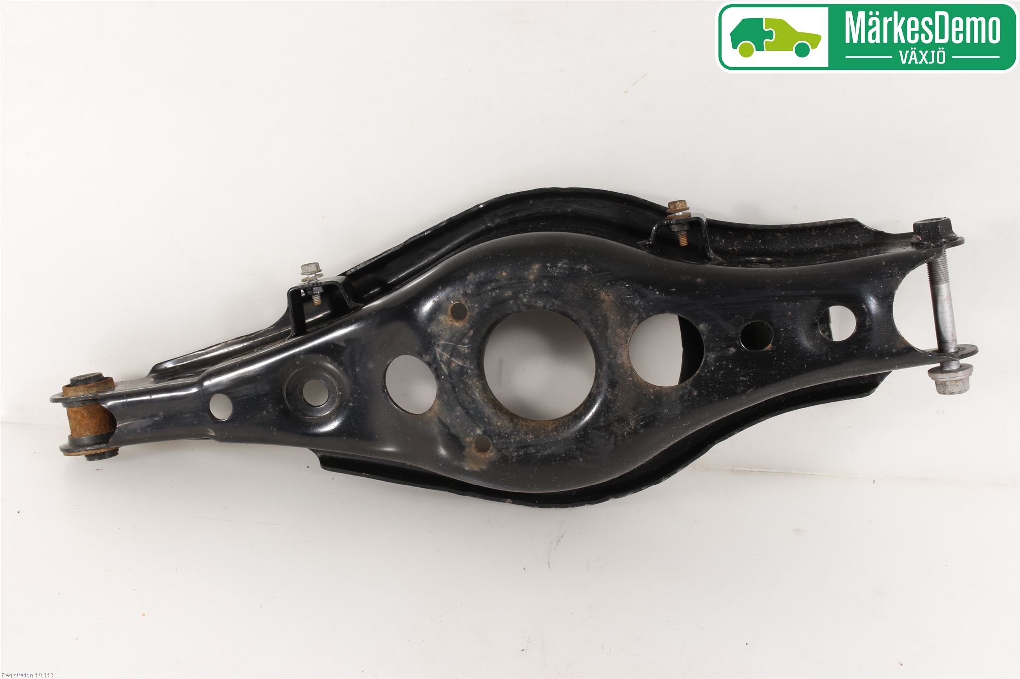 Toyota RAV4 13-18 Bärarm Bak Vänster