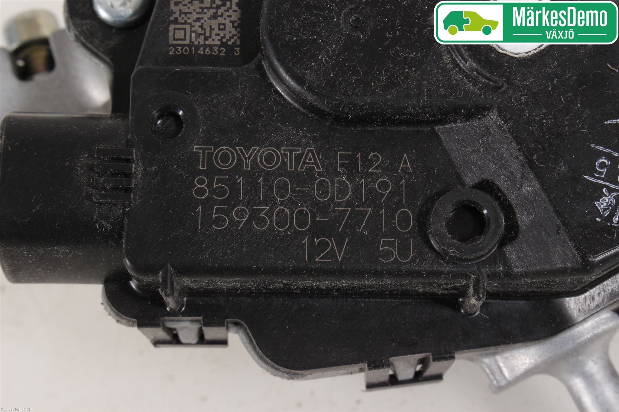Toyota YARIS XP130 15-20 Torkarmotor Vindruta