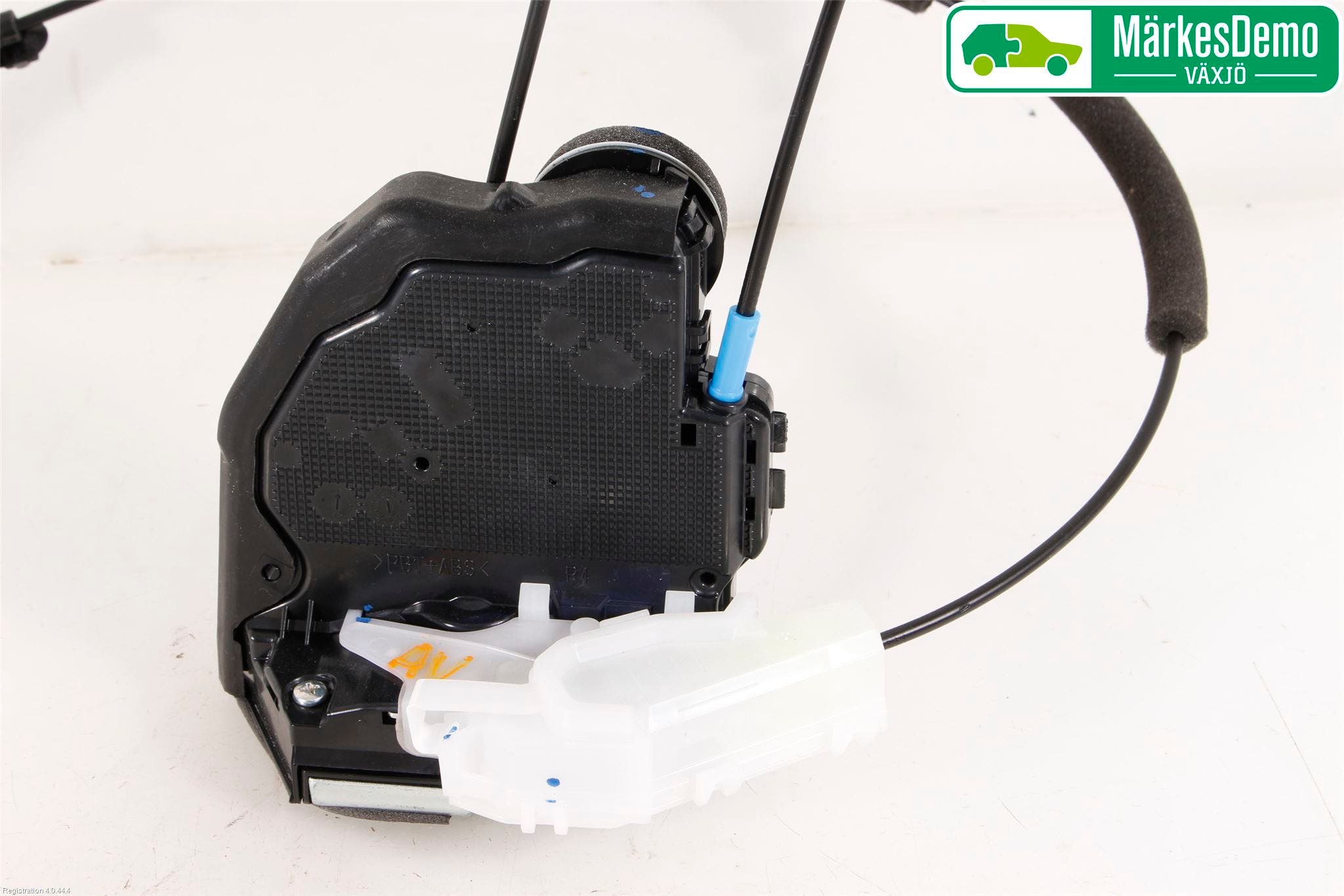 Toyota C-HR 16-23 Låskista-Dörrlås