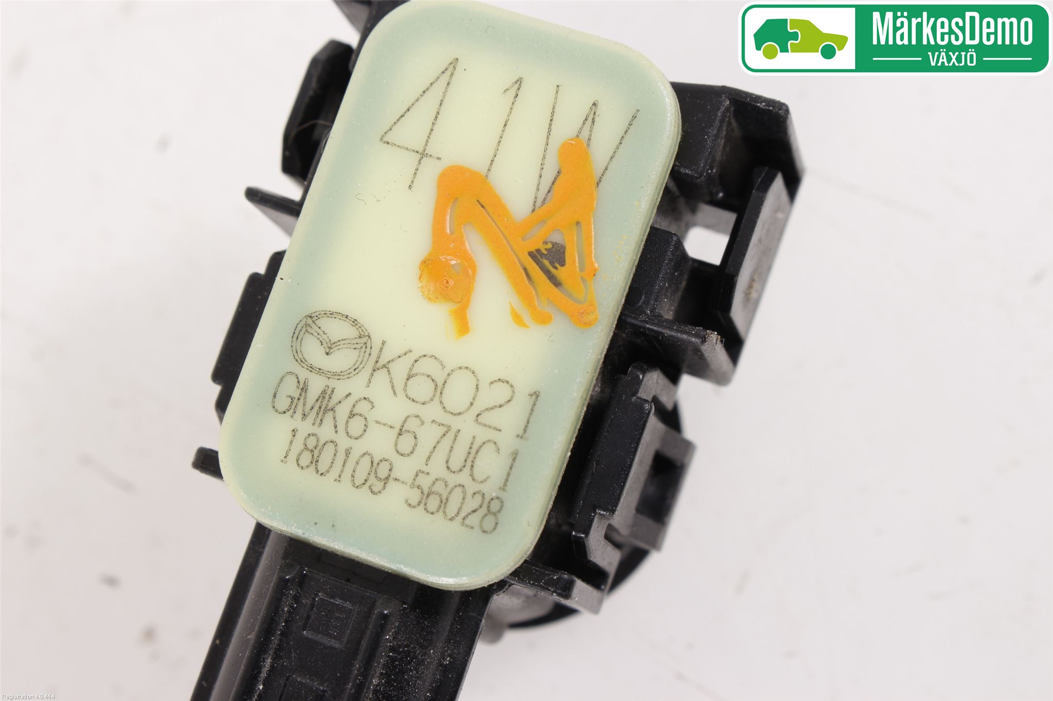 Mazda CX-5 17- Parkeringshjälp Frontsensor