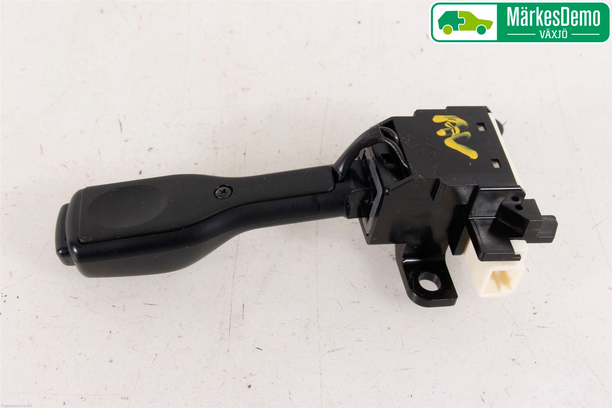 Toyota YARIS XP130 15-20 Farthållare