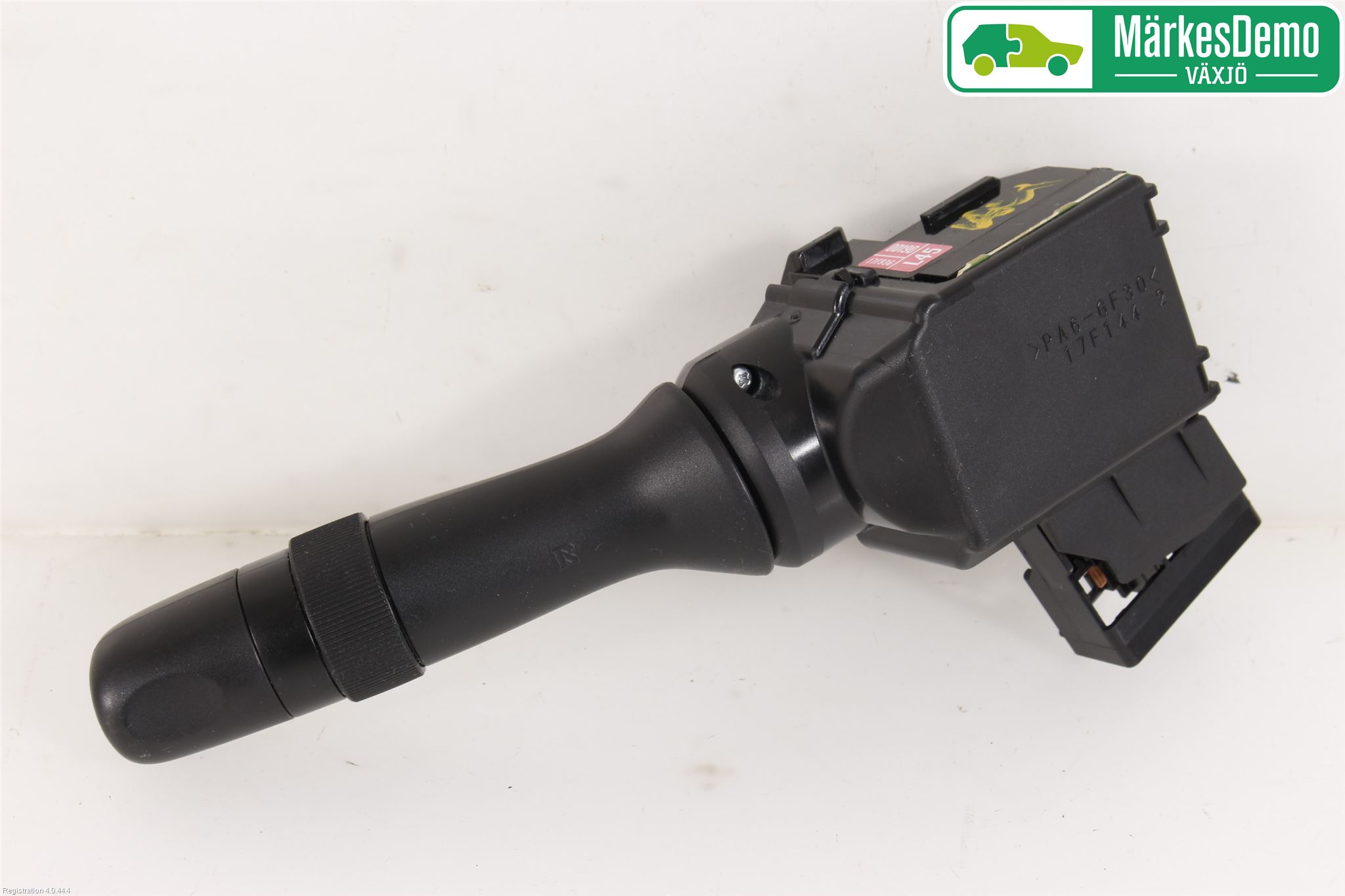 Toyota YARIS XP130 15-20 Spak Torkar-Spolomk