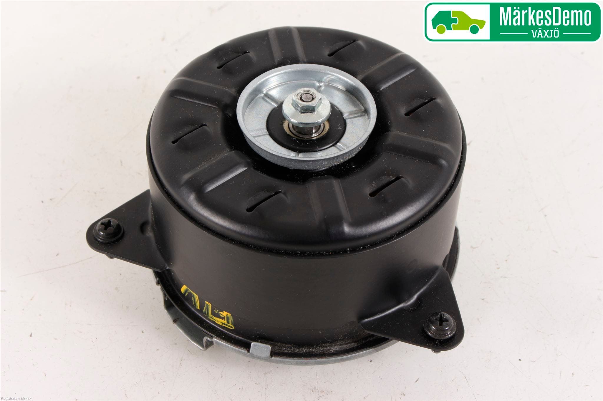 Toyota YARIS XP130 15-20 Kylfläkt El