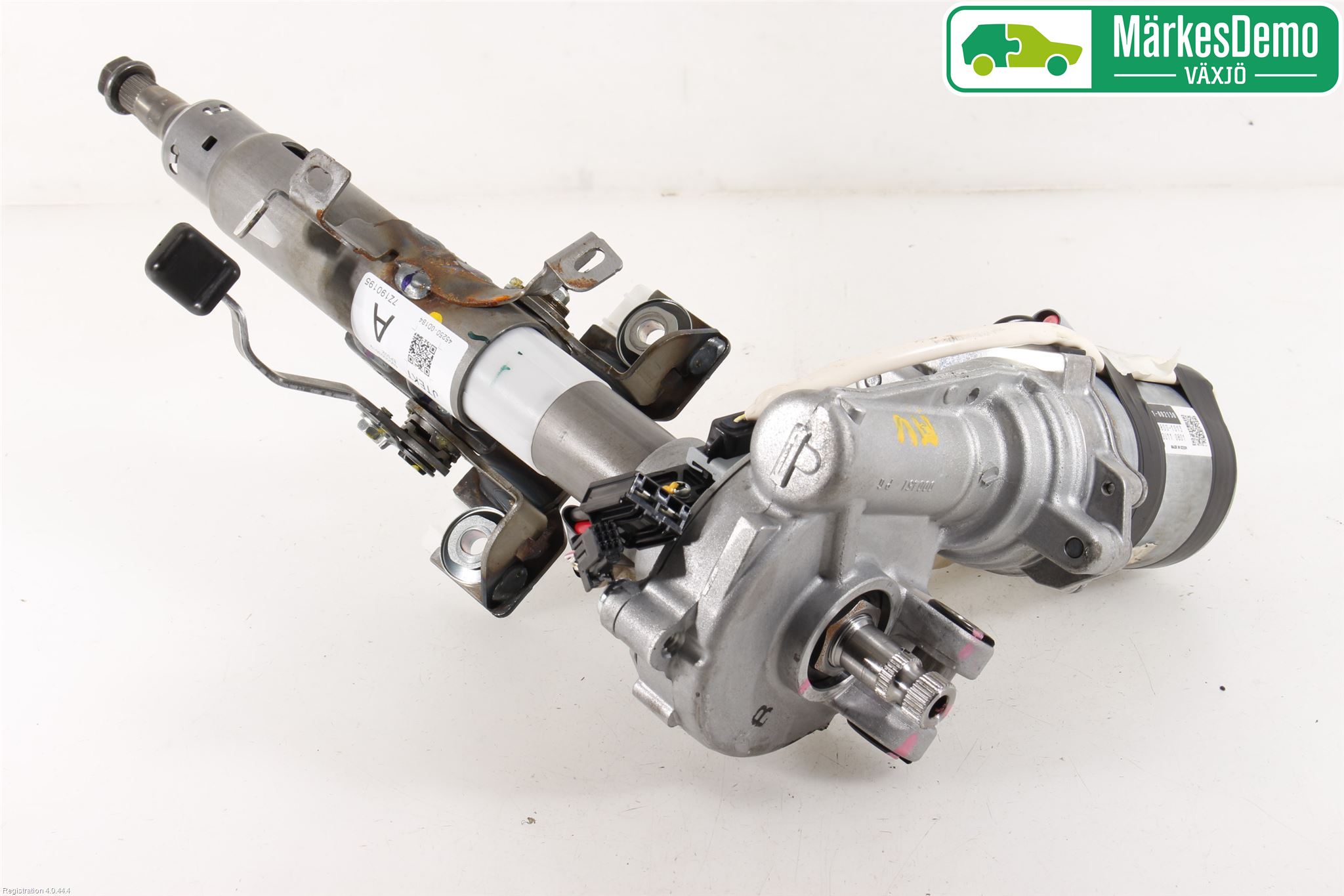 Toyota YARIS XP130 15-20 Rattaxel