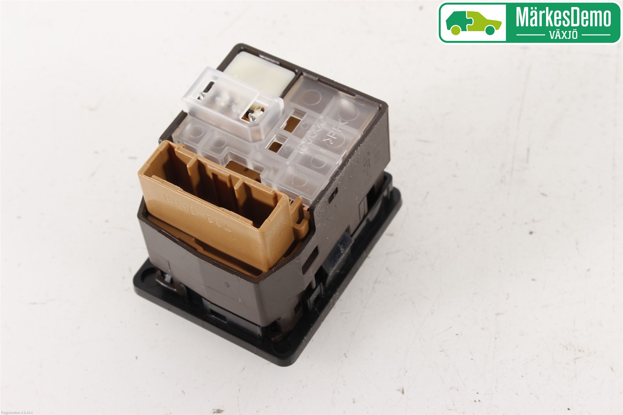 Toyota VERSO 09-18 Strömställare Spegel